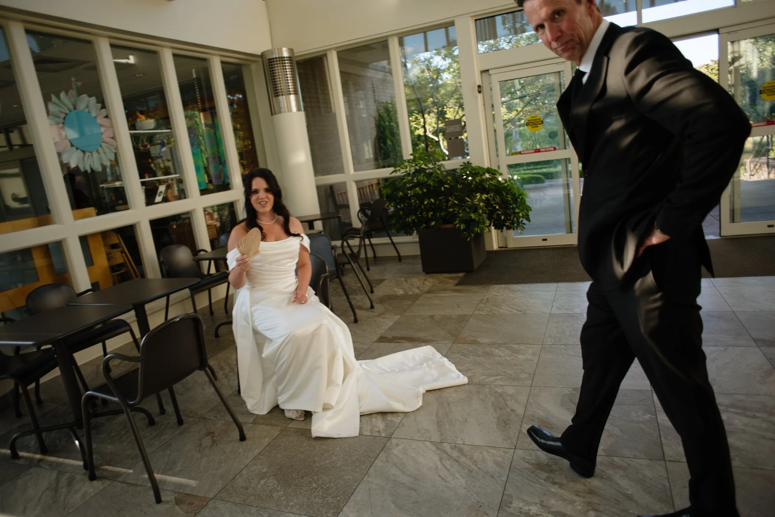 summer garden wedding at the memphis botanic gardens by memphis documentary photographer ally perkins