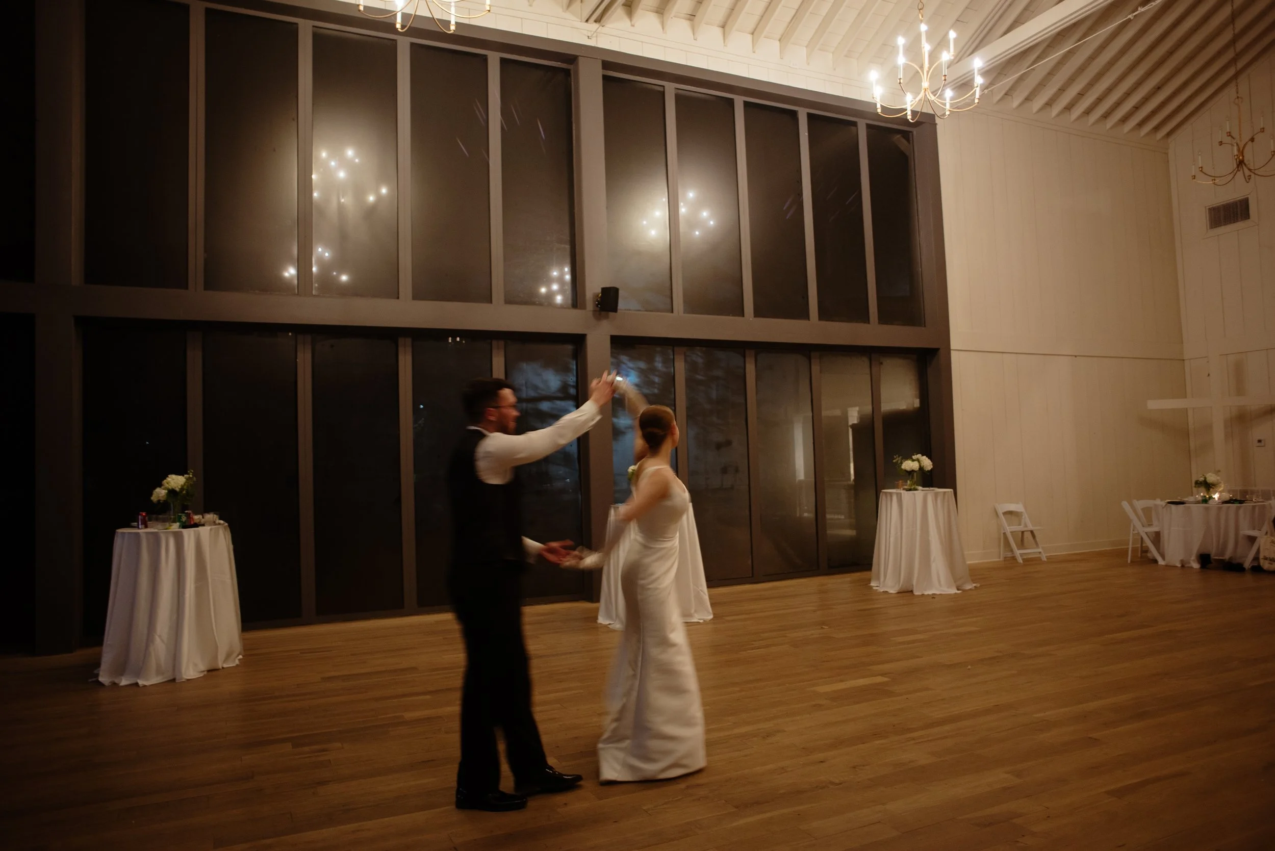 intimate mallards croft wedding shot by memphis documentary style photographer ally perkins