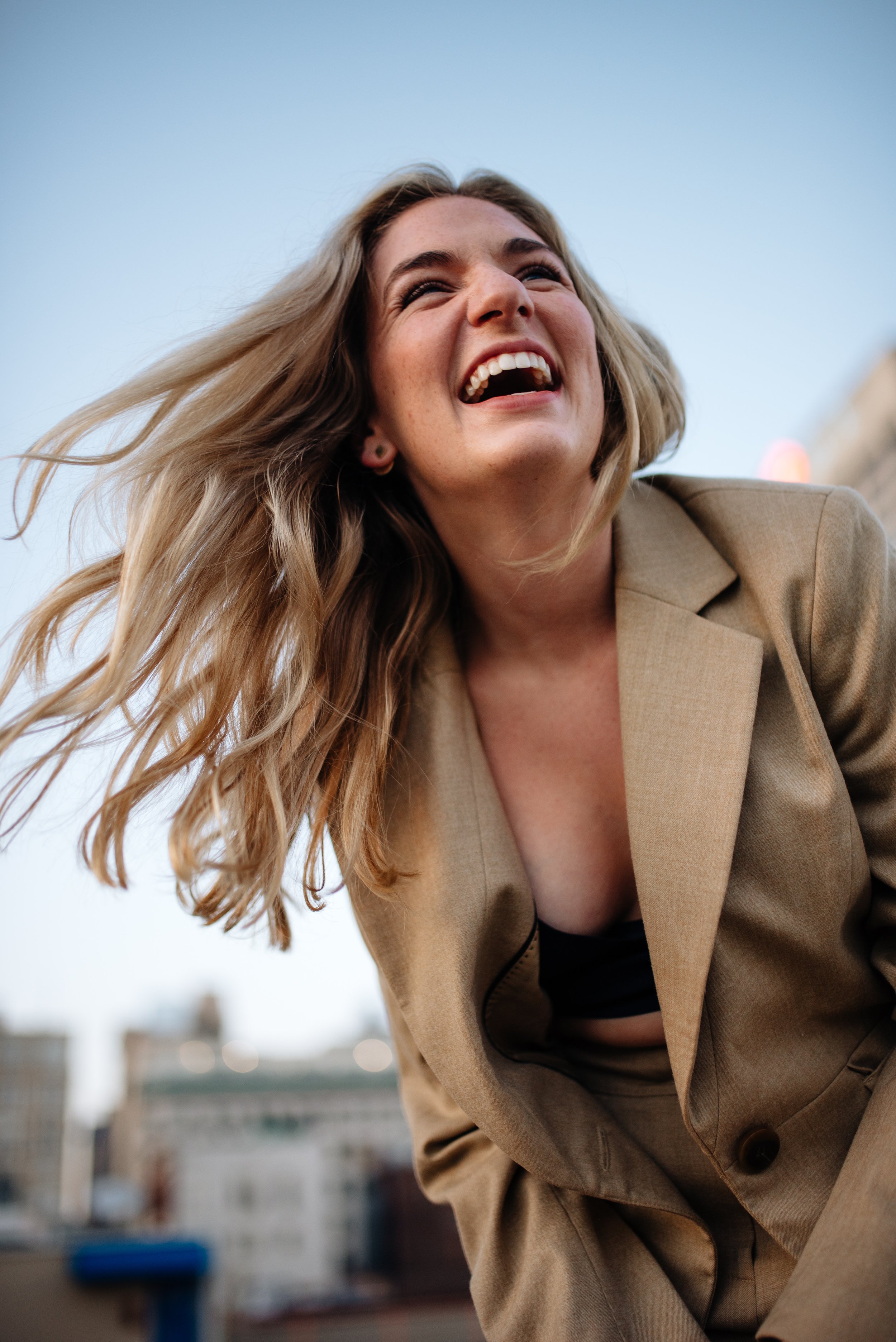 artist portraits for New York City singer Amelia Beckham in downtown memphis tennessee by beale street