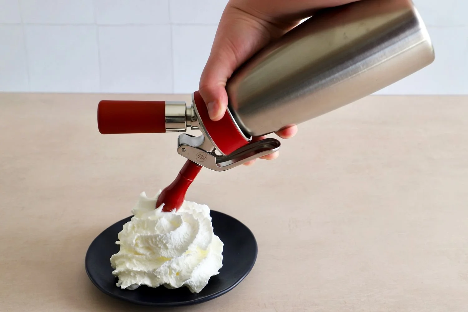 ses-isi-gourmet-whip-ashlee-redger-07-439f24692d364aec8b731fb3b33420cf.jpeg