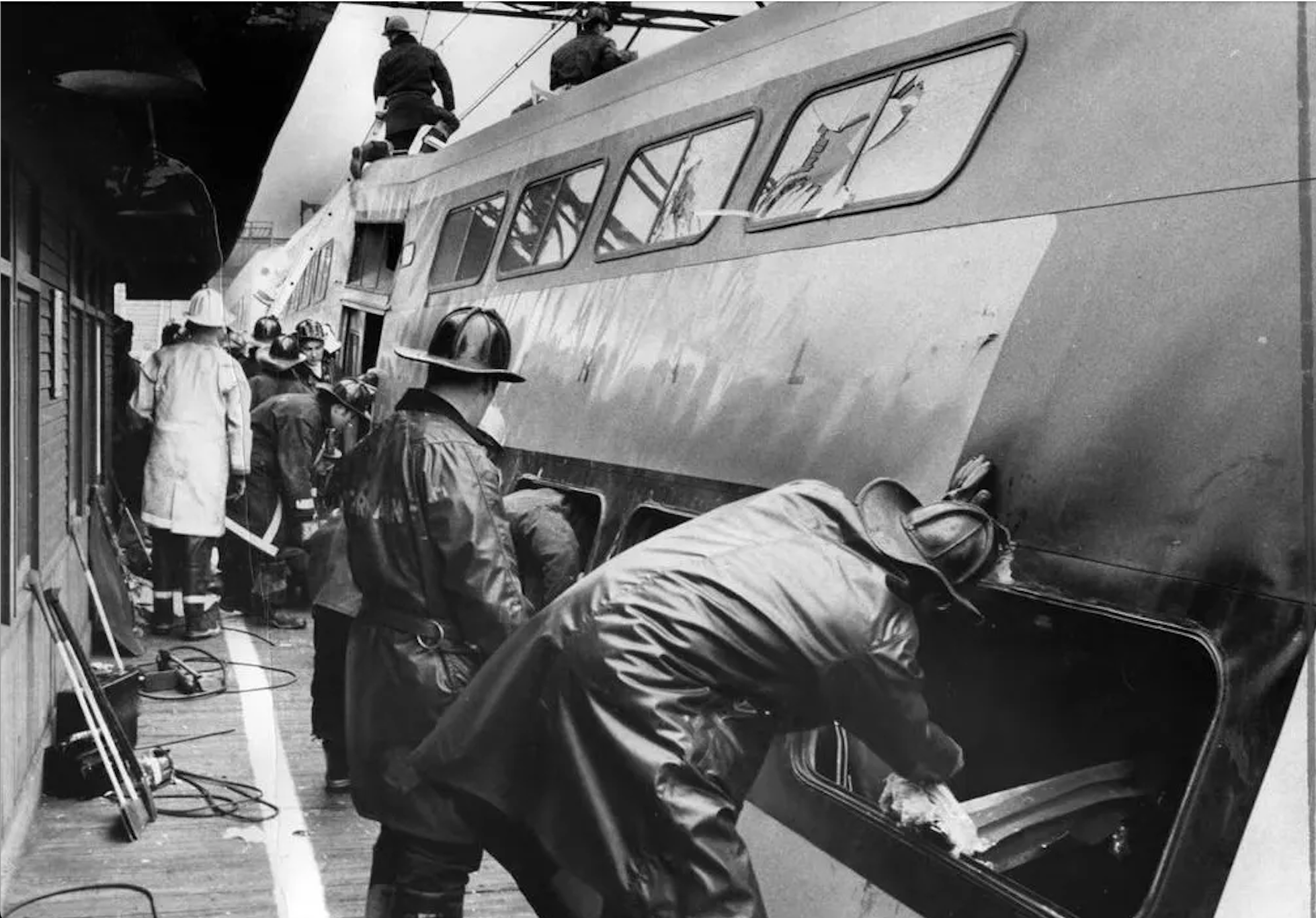 1972 Illinois Central Commuter Rail Crash