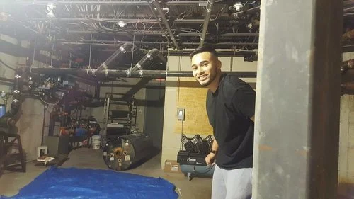 Kimberly: "SMILE!"Tony: *smiles* (Photo: Kimberly)