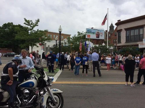 The politicians photos op. (Photo: Tran Vu)