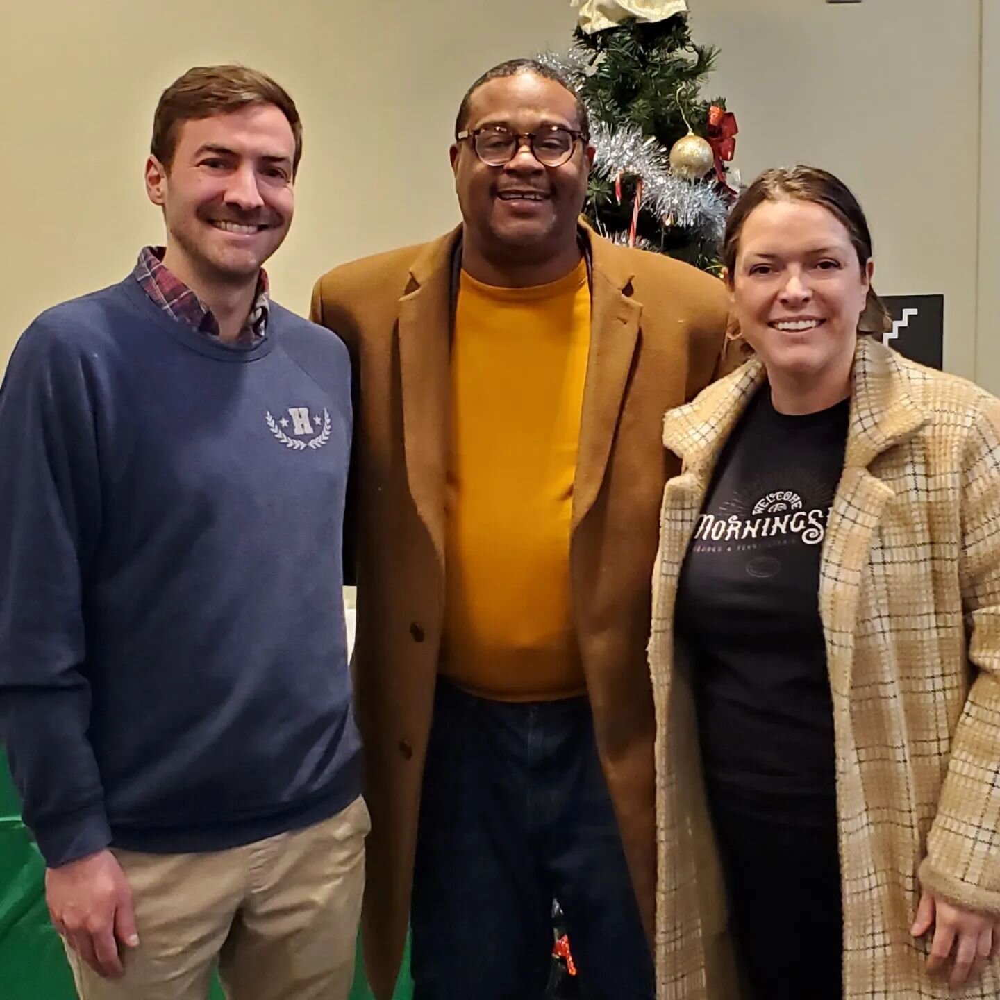 Thank you Mayor Gainey for stopping by our event tonight. 

Left to right:
Mark Silvester, MACC Vice President
Mayor Ed Gainey
Alana Rykala Delaney, MACC President