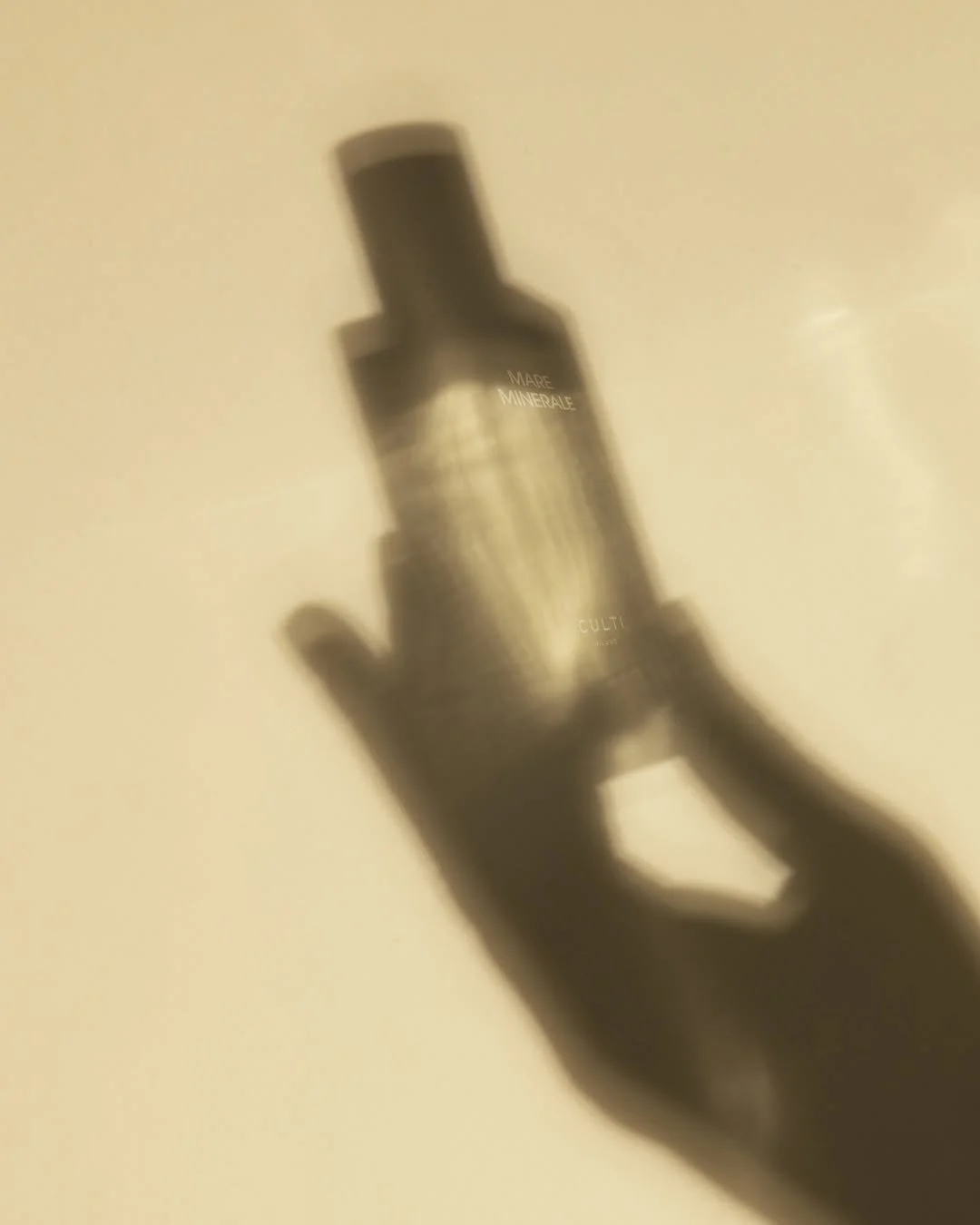 Scent is subtle, but unforgettable. In memory, in mood, in meaning. 
@culti_milano 

#CultiMilano
#Wellness
#UnderstatedLuxury
#refinedliving
#EightyTwo