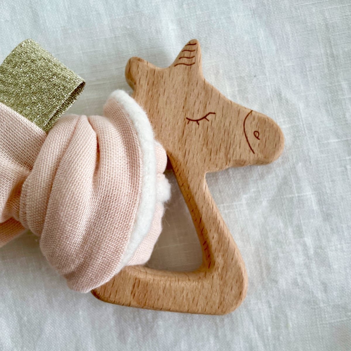 teether_unicorn_5.jpg