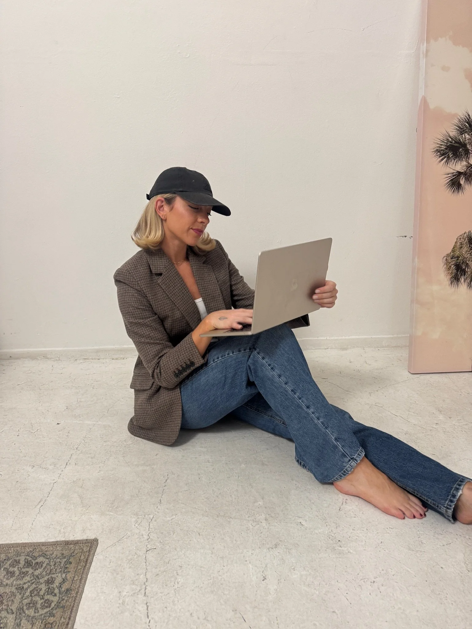 How to Write an About Us Page                        People Actually Want to Read