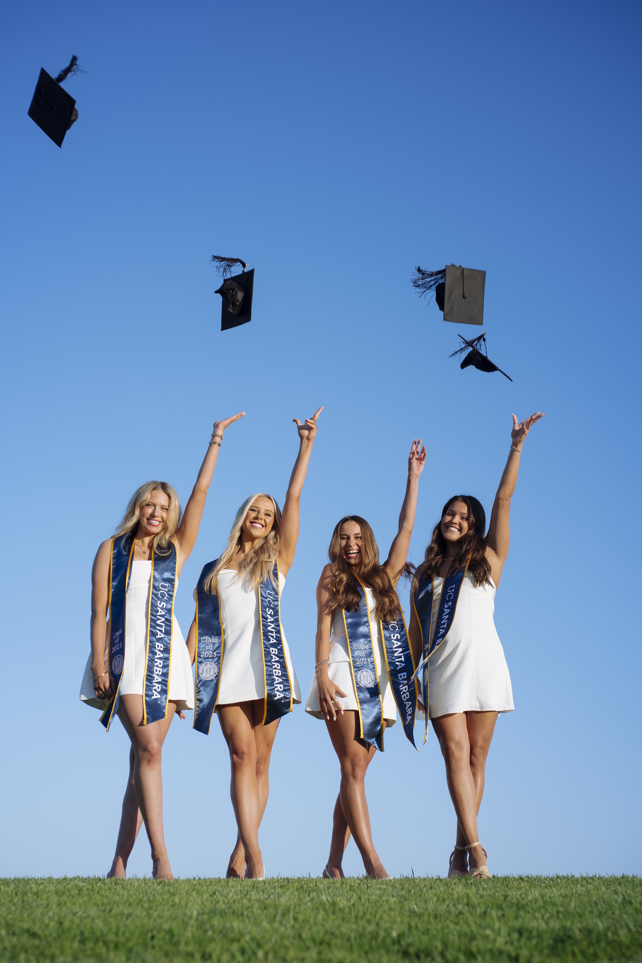 Betsy M. Group UCSB 2025-168.jpg