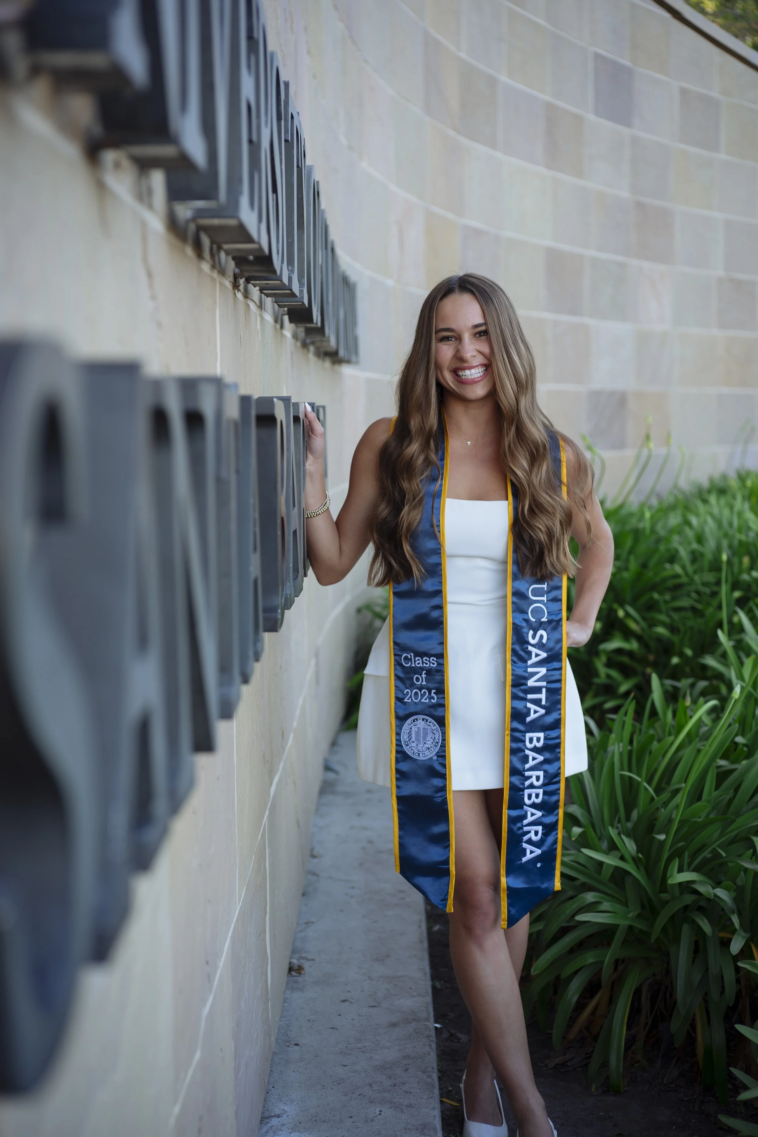 Betsy M. Group UCSB 2025-43.jpg