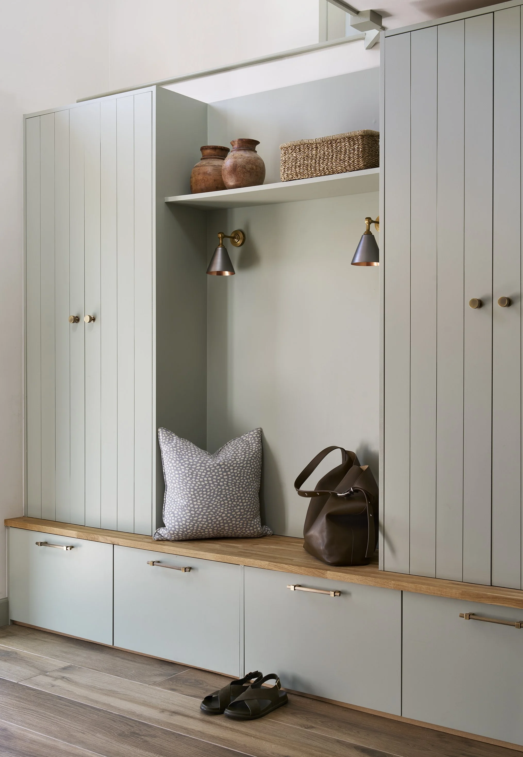 Hallway built in storage