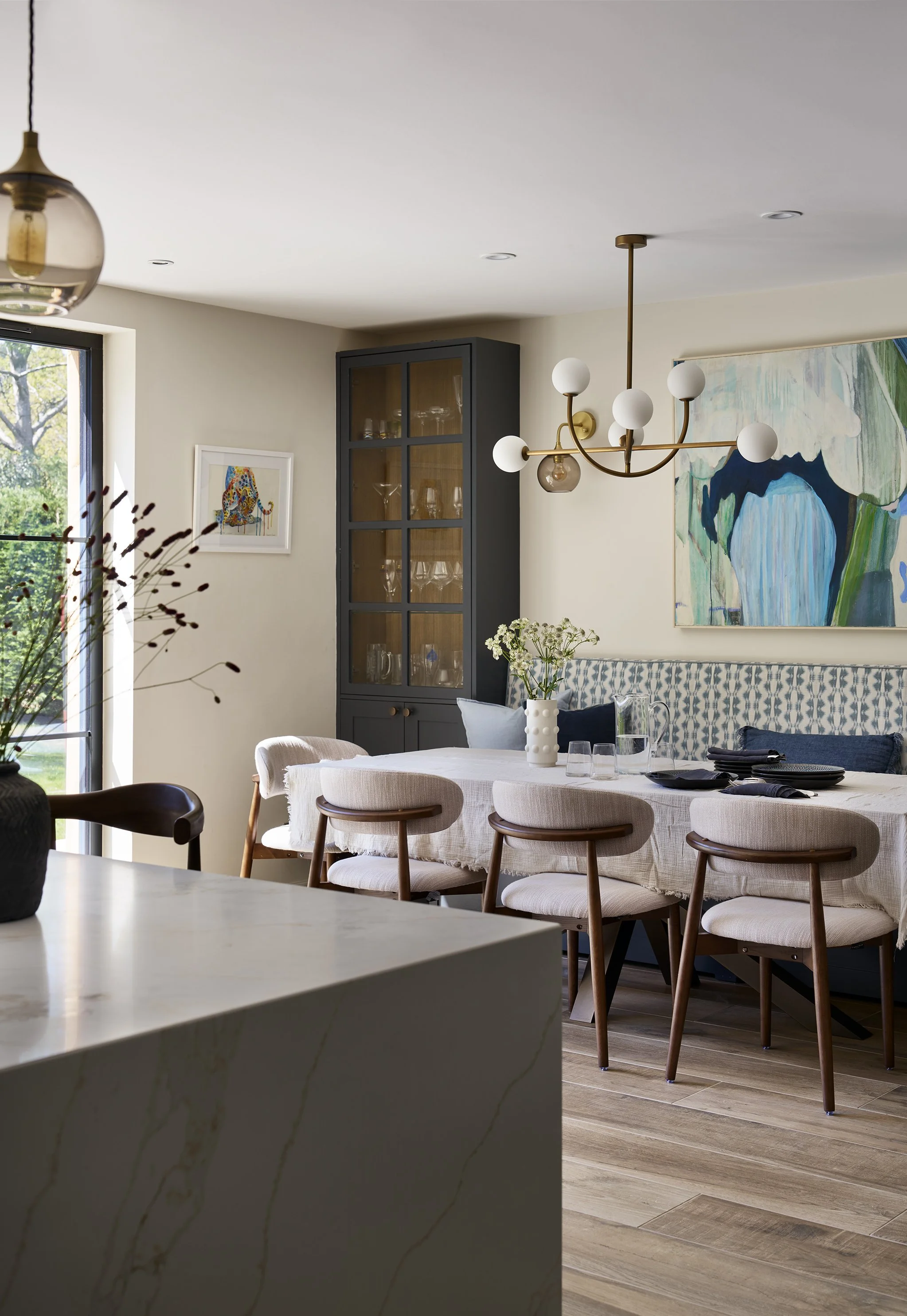 Built in dining area