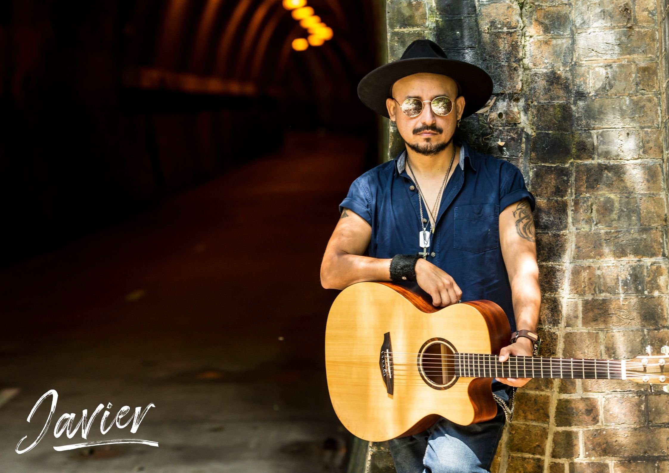 Live Music: Javier