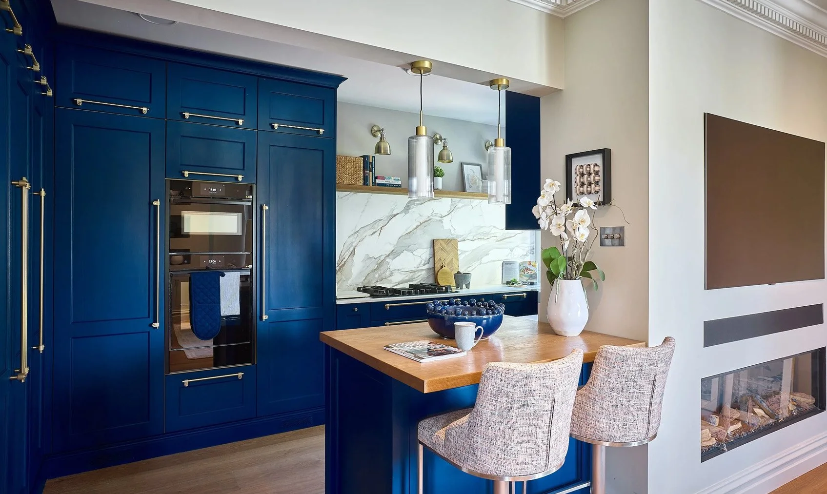 Caorusel - The RIver Apartment.jpg