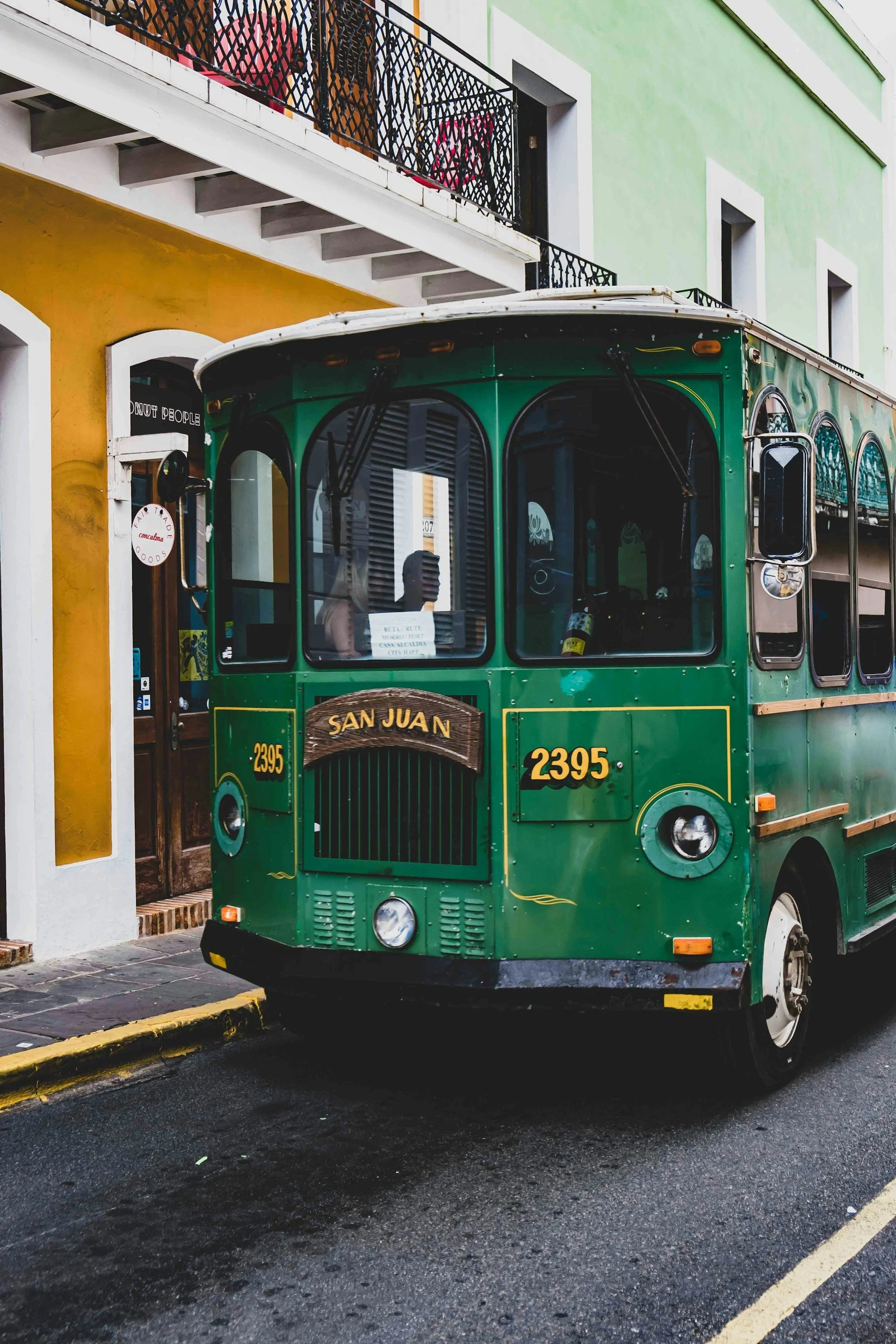 first-time-visitors-guide-puerto-rico-trolley.jpg