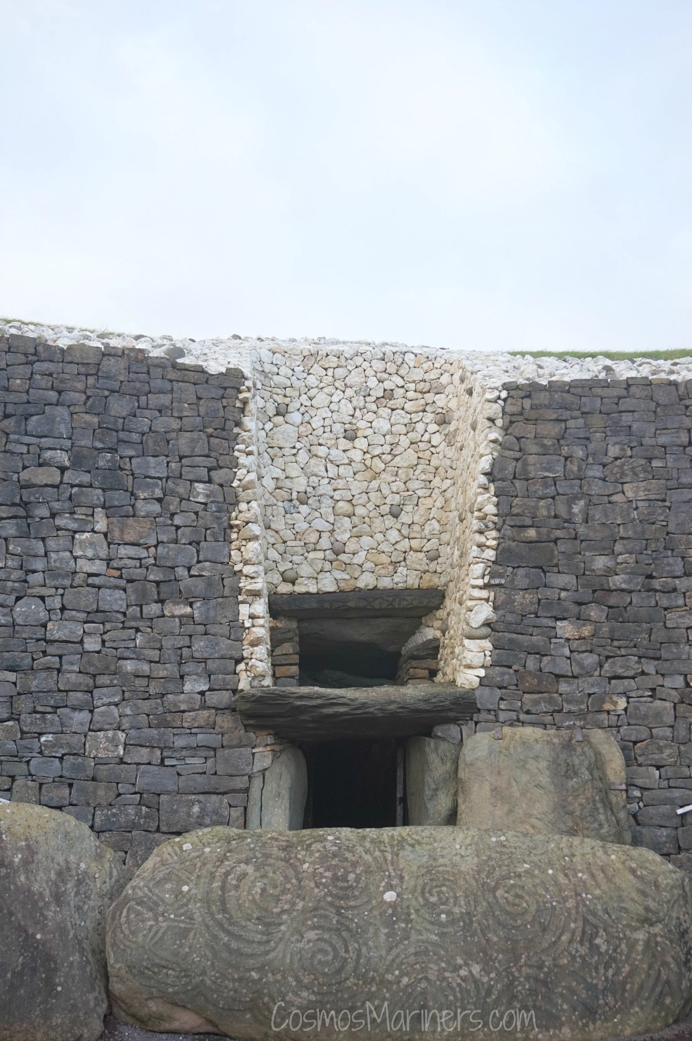 newgrange-ireland-guide-entrance.jpg