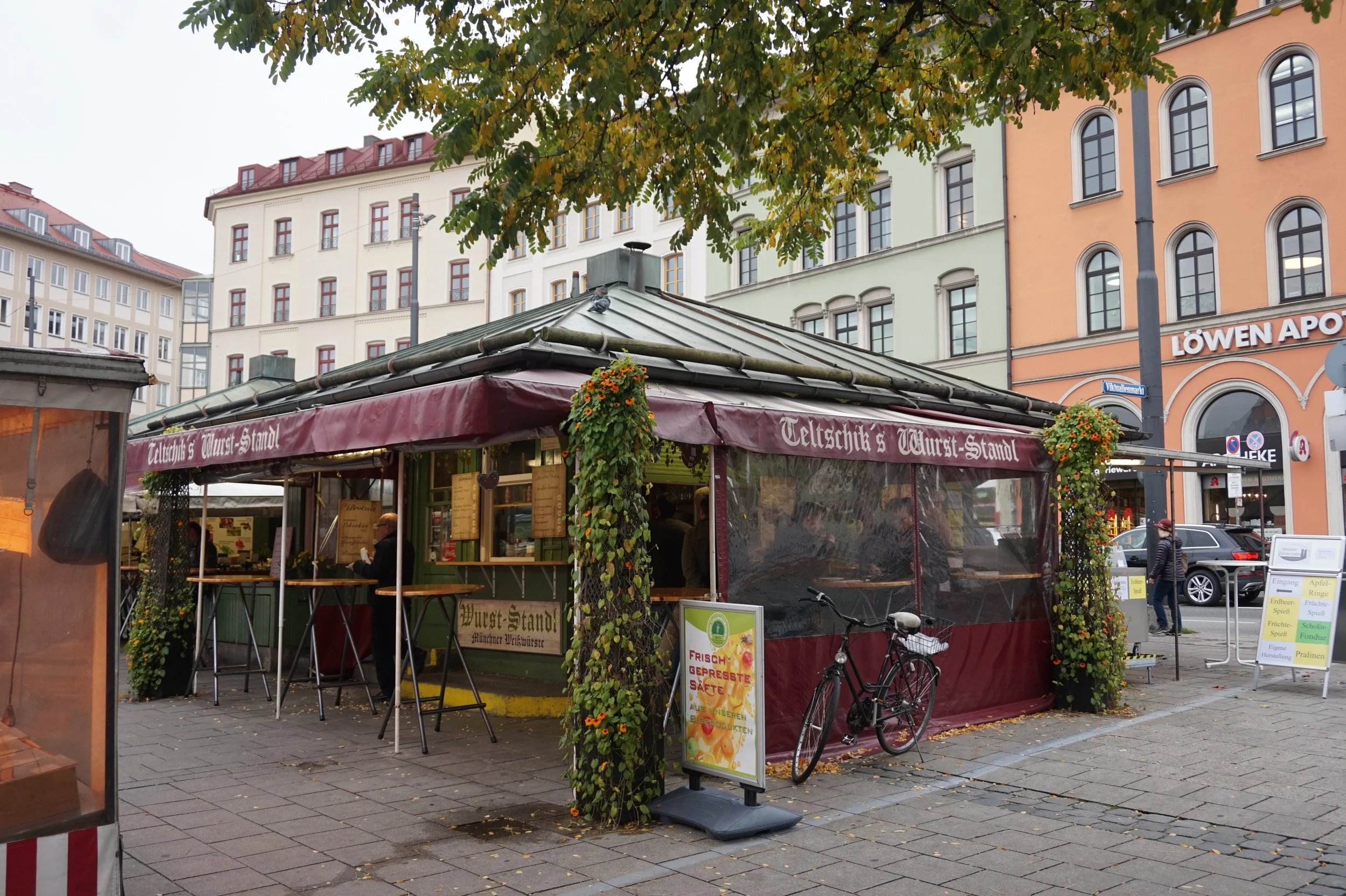 Covered tent at the Viktualienmarkt
