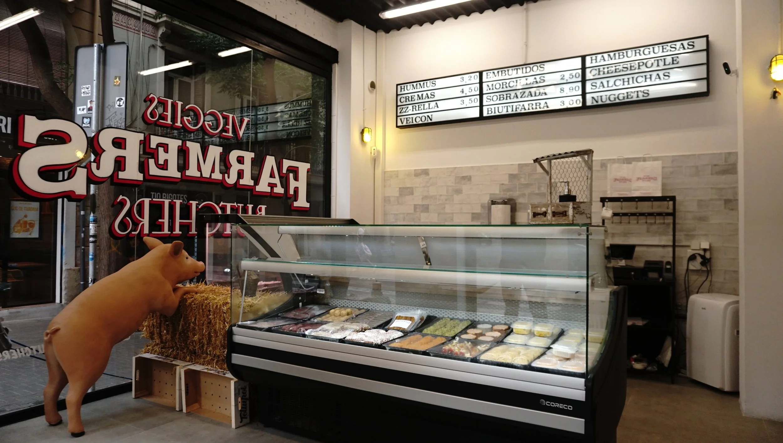 The first vegan butcher and delicatessen opens in Barcelona