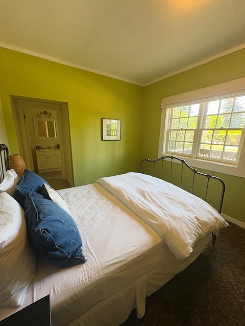 Bedroom2.jpeg