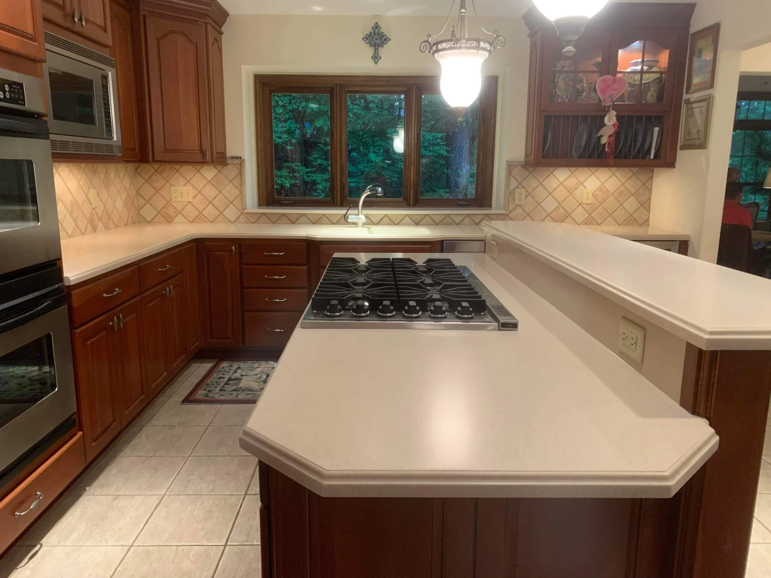 Solid Surface Refinishing