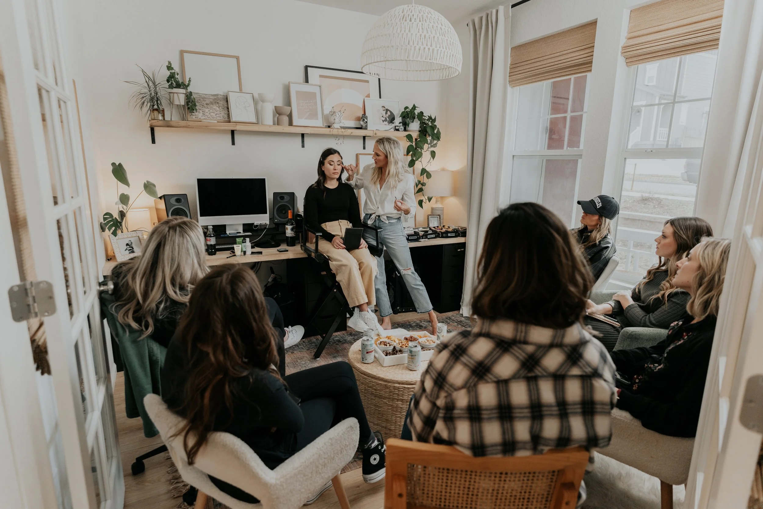 20230226_HAIR TRAINING BTS-15.jpg