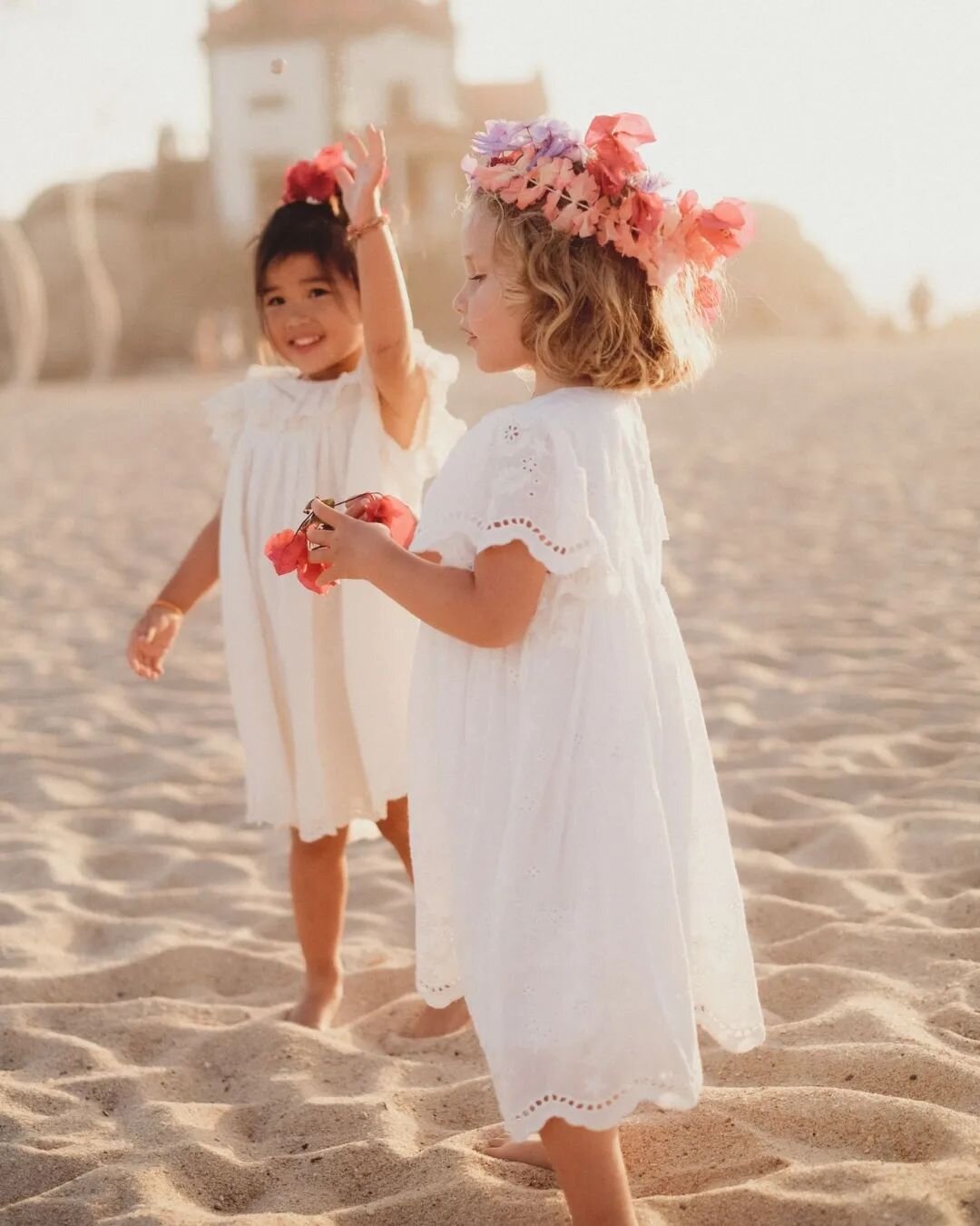 @louisemisha summer 23 🌸

#kidseditorial #kidsbrand #kidswear #kidsphotography #kidsphotographer #kidsphotoshoot #childhood #childrenwear #childrenphoto #kidsfashion #childrenphotographer #childrenphotography #modeenfant #modelkids #photographeenfan