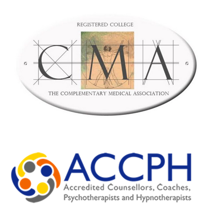 Carolina Santos is a certified Holistic Life Coach with CMA coaching certification.