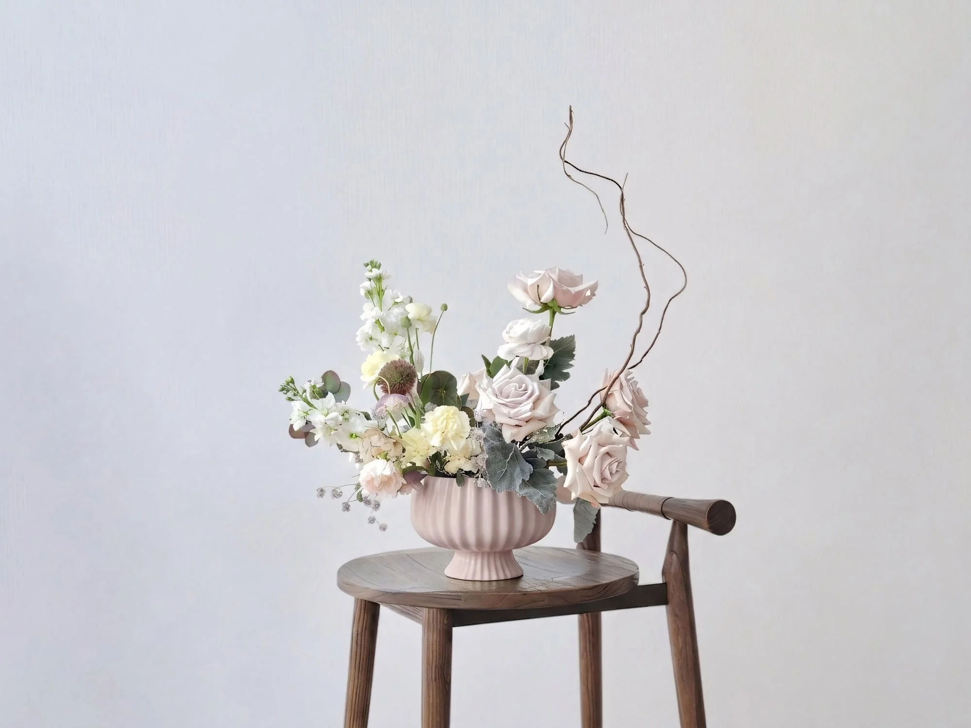 Shavuos - Premium Arrangement in a Vessel — Muted