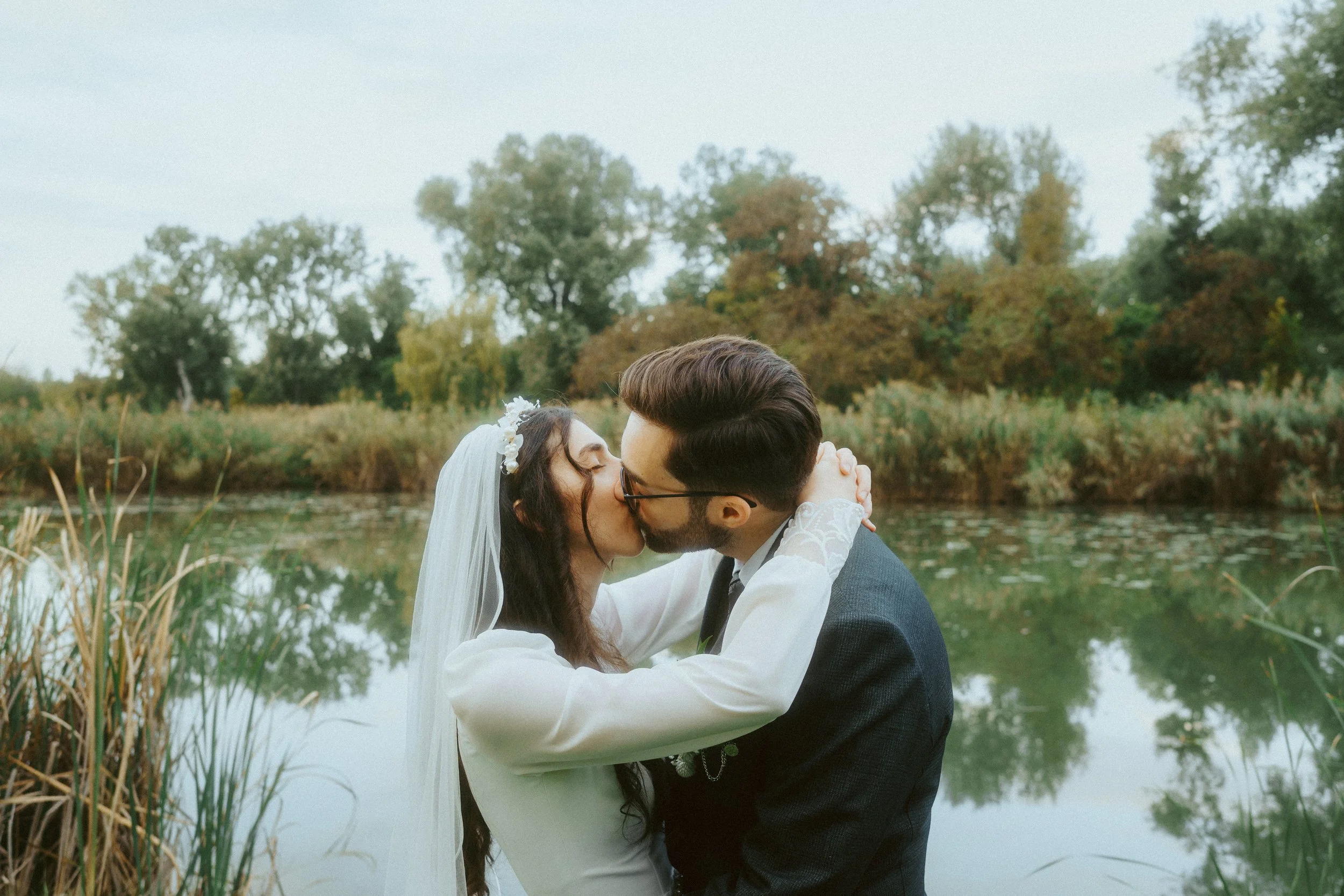 Ruben&Eunice Sneak Peek-17.jpg