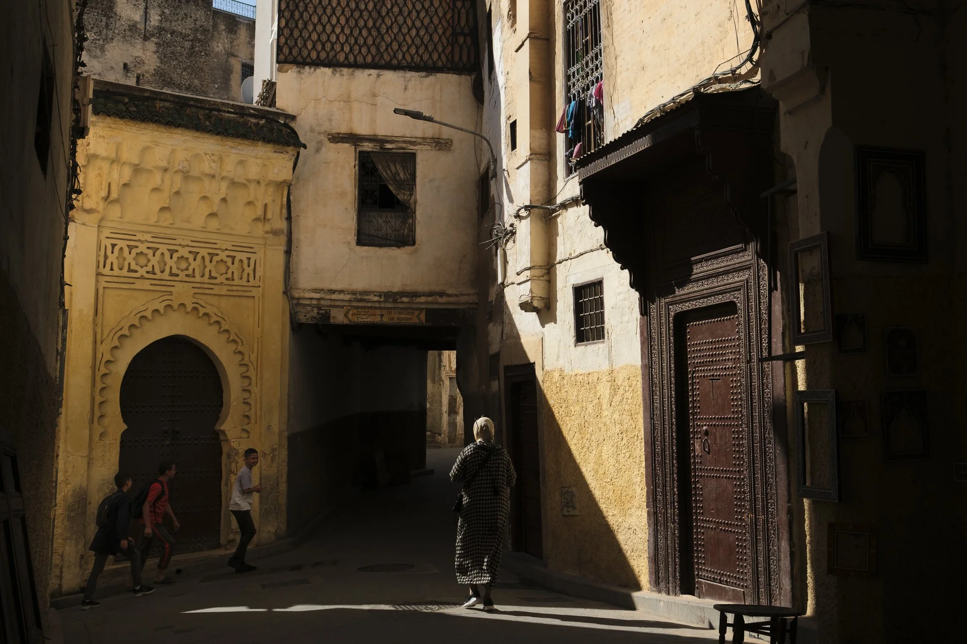 Série photo de rue dans la médina de Fès
