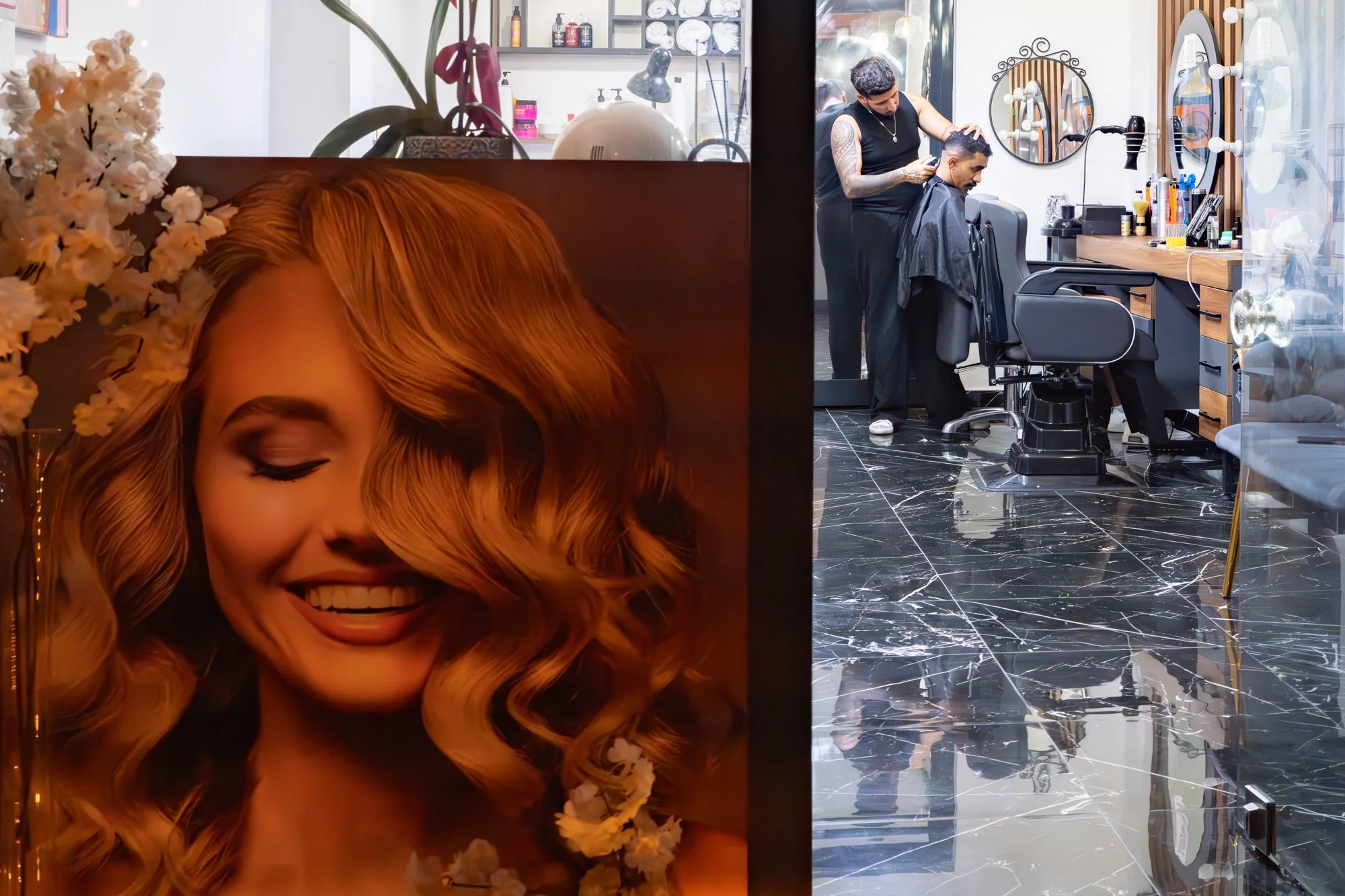 Série photo de Virginia Raoul sur les femmes à Istanbul. Série réalisée durant un voyage photo de Préludes, un workshop 100% dédié à la photo de rue et documentaire