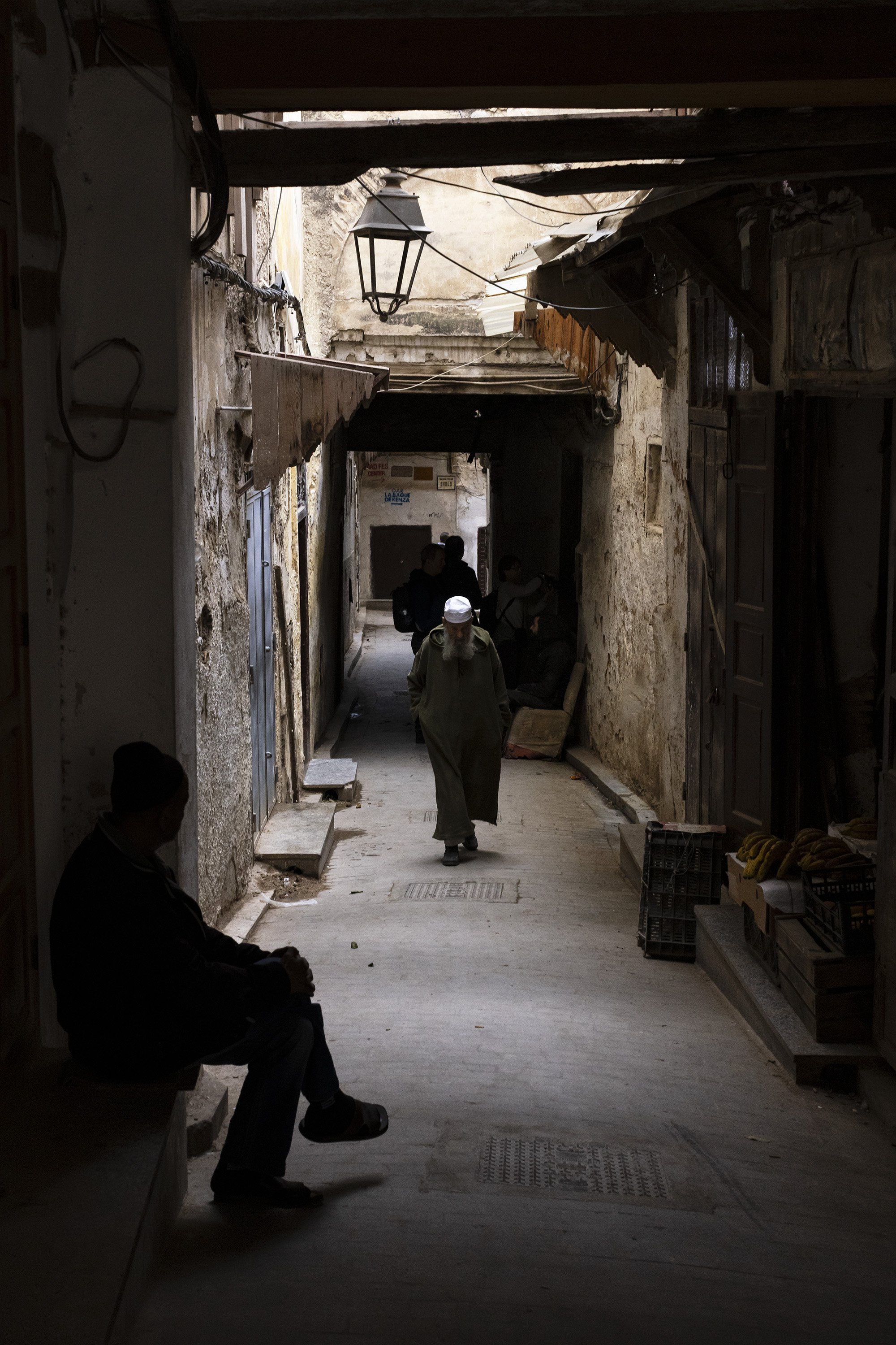 Série photo de Maria Eugenia Arbañil à Fès au Maroc durant un stage photo entre street et photographie documentaire, organisé par Préludes Photo