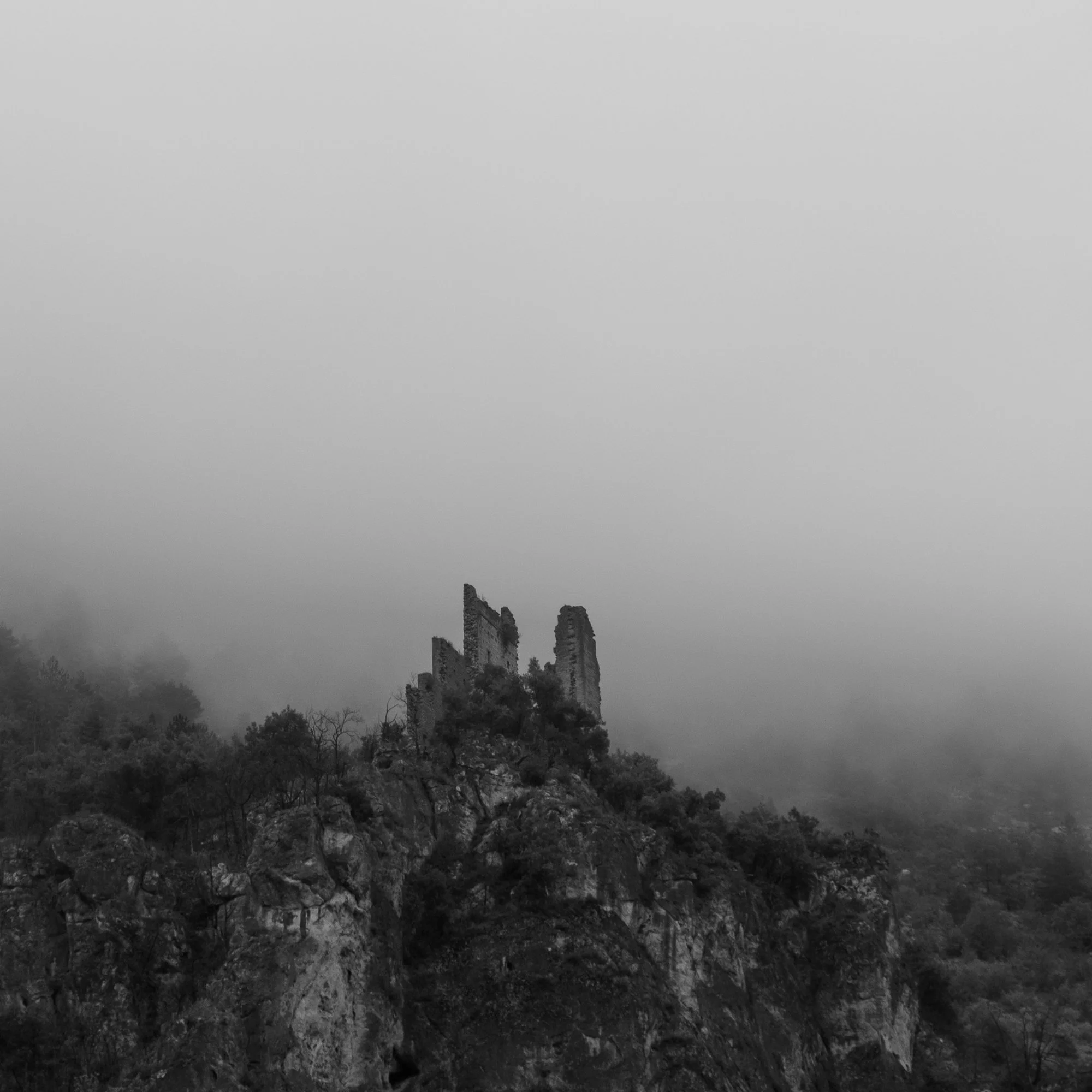 Série photo de Dominique Delorme en noir et blanc dans les Cévennes en Lozère