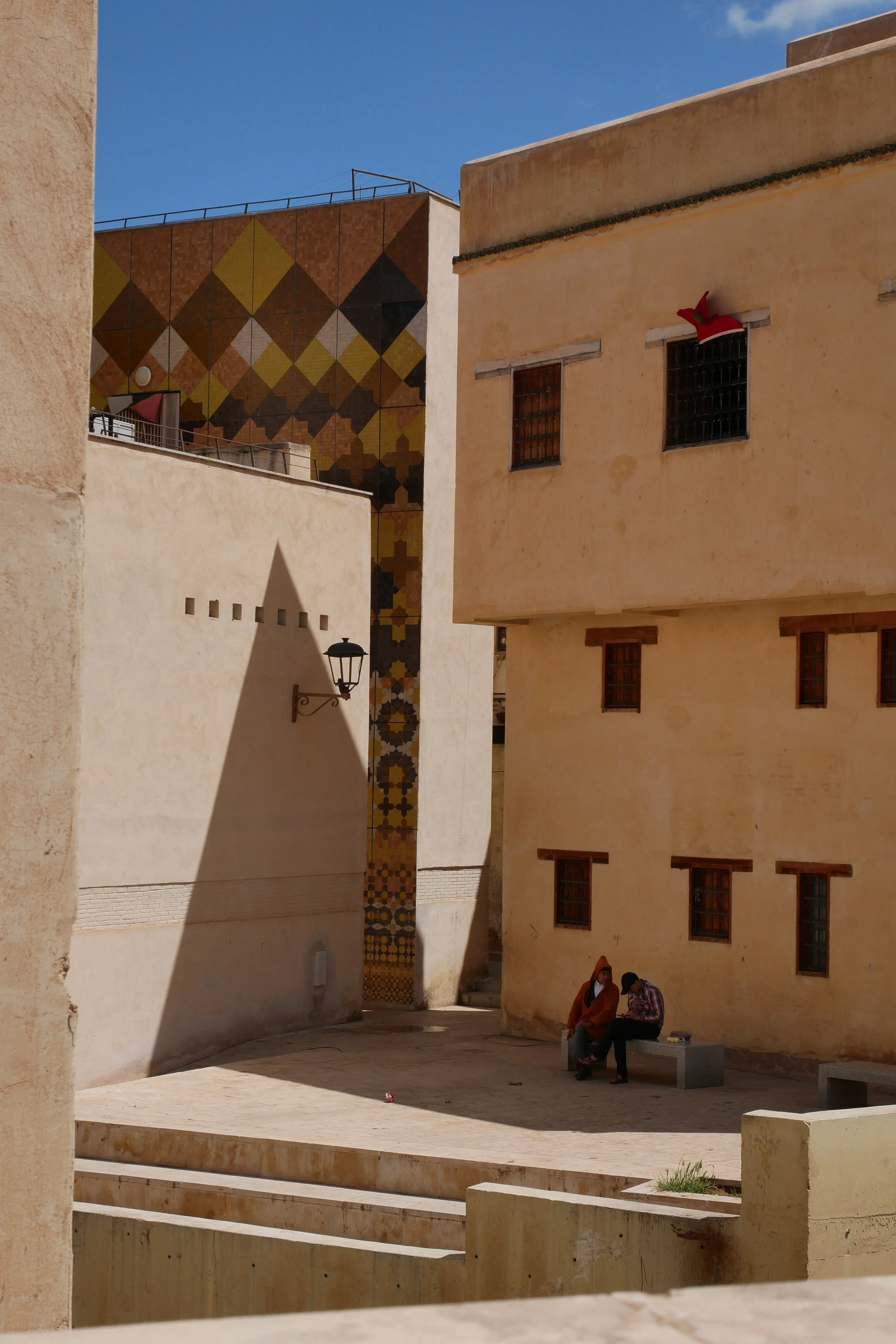 Série photo de Johanna Zini à Fès durant un stage photo de rue et documentaire au Maroc