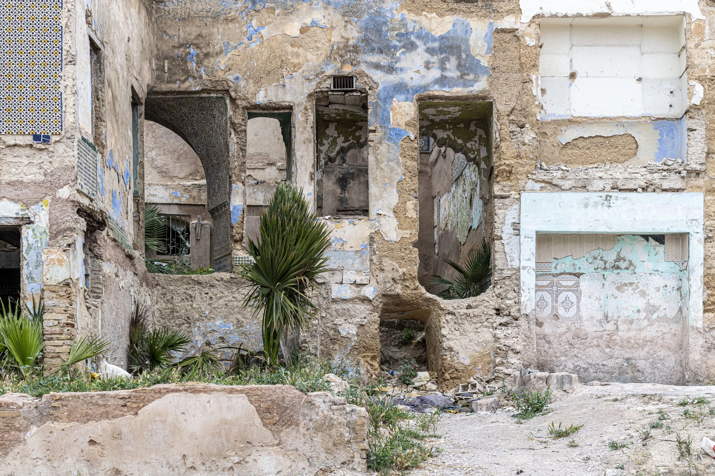 Série photo de Philippe Alliel à Fès au Maroc durant un stage photo entre street et photographie documentaire, organisé par Préludes Photo