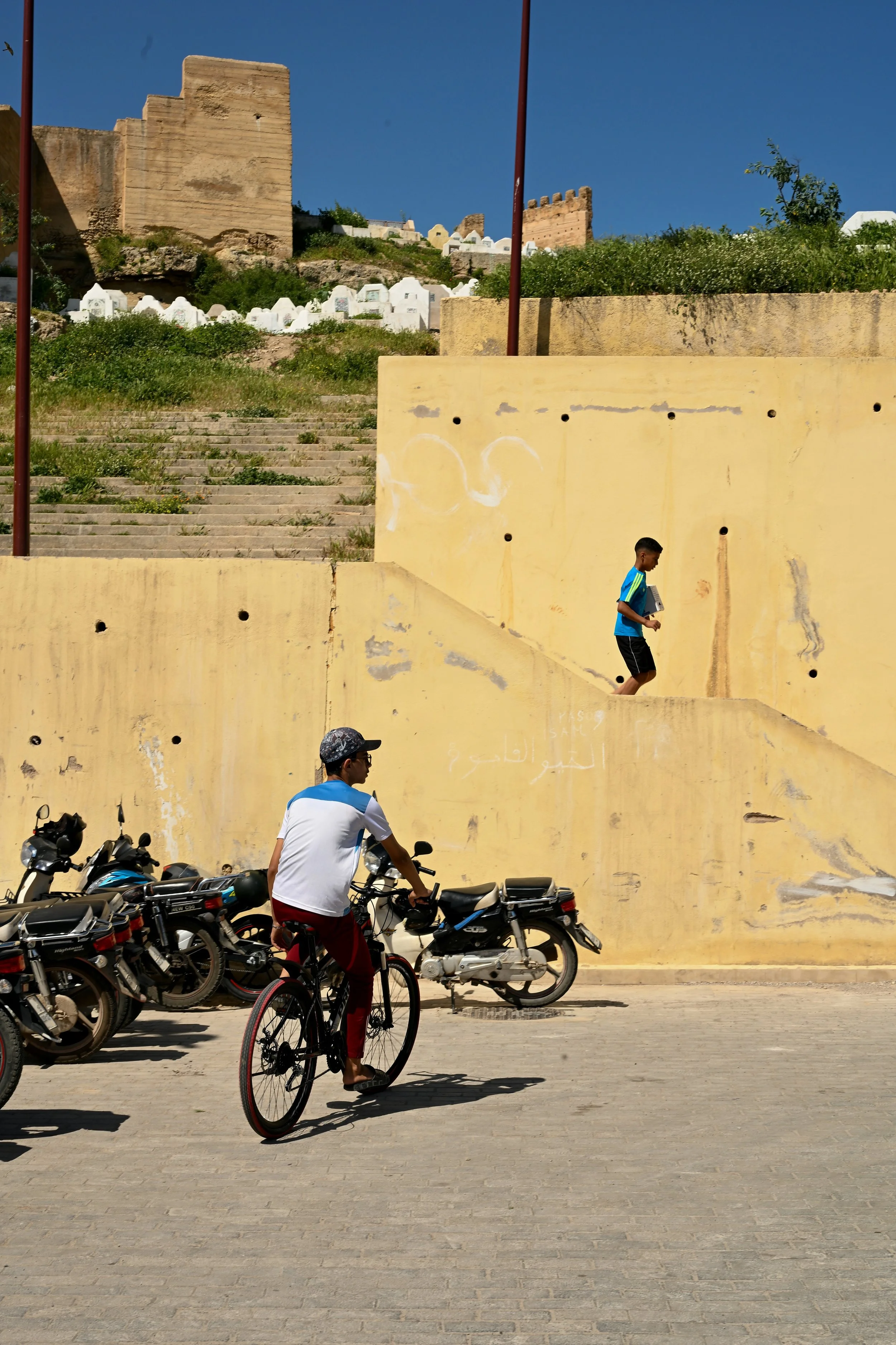 Série photo de Béatrice Socher durant un stage photo de rue et documentaire à Fès au Maroc