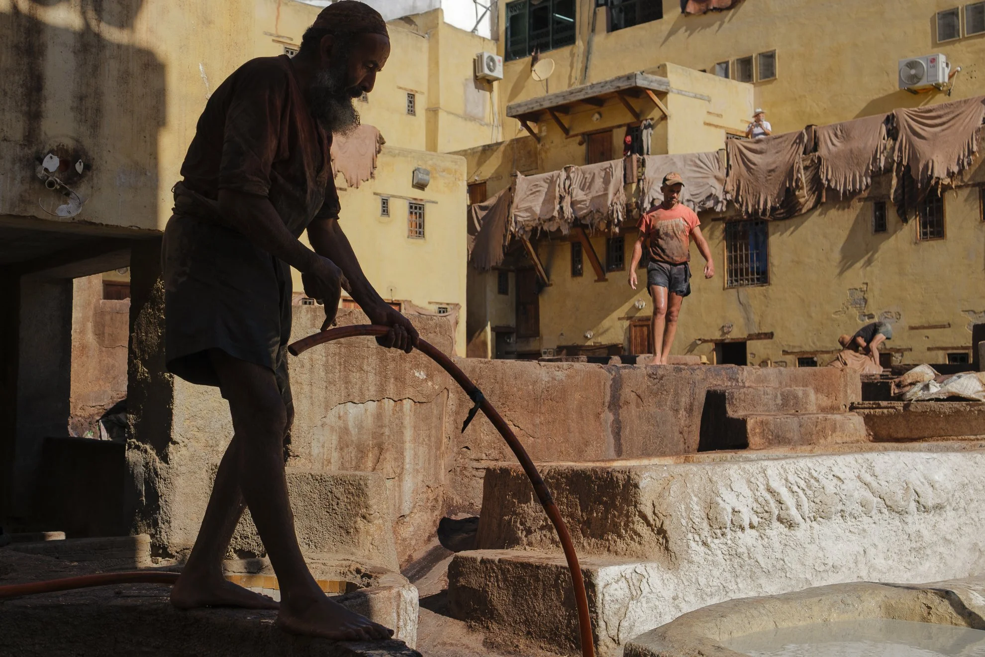Série photo documentaire de la tannerie de Chouara à Fès