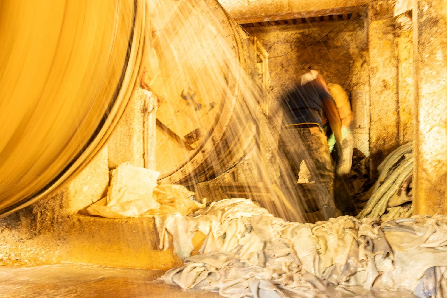 Série photo documentaire de la tannerie de Chouara à Fès