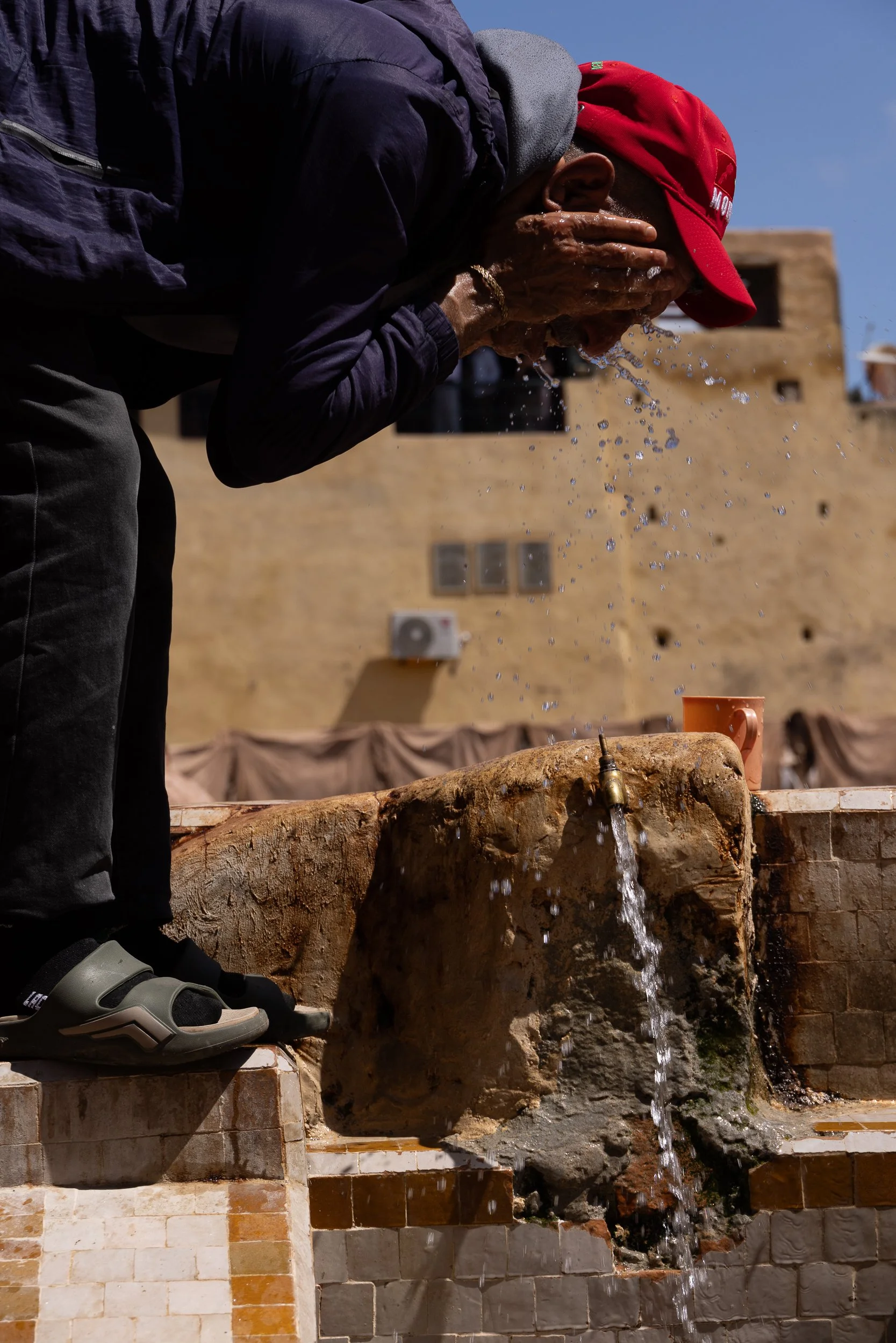 Série photo de Stéphanie Maillard à Fès au Maroc durant un stage photo entre street et photographie documentaire, organisé par Préludes Photo
