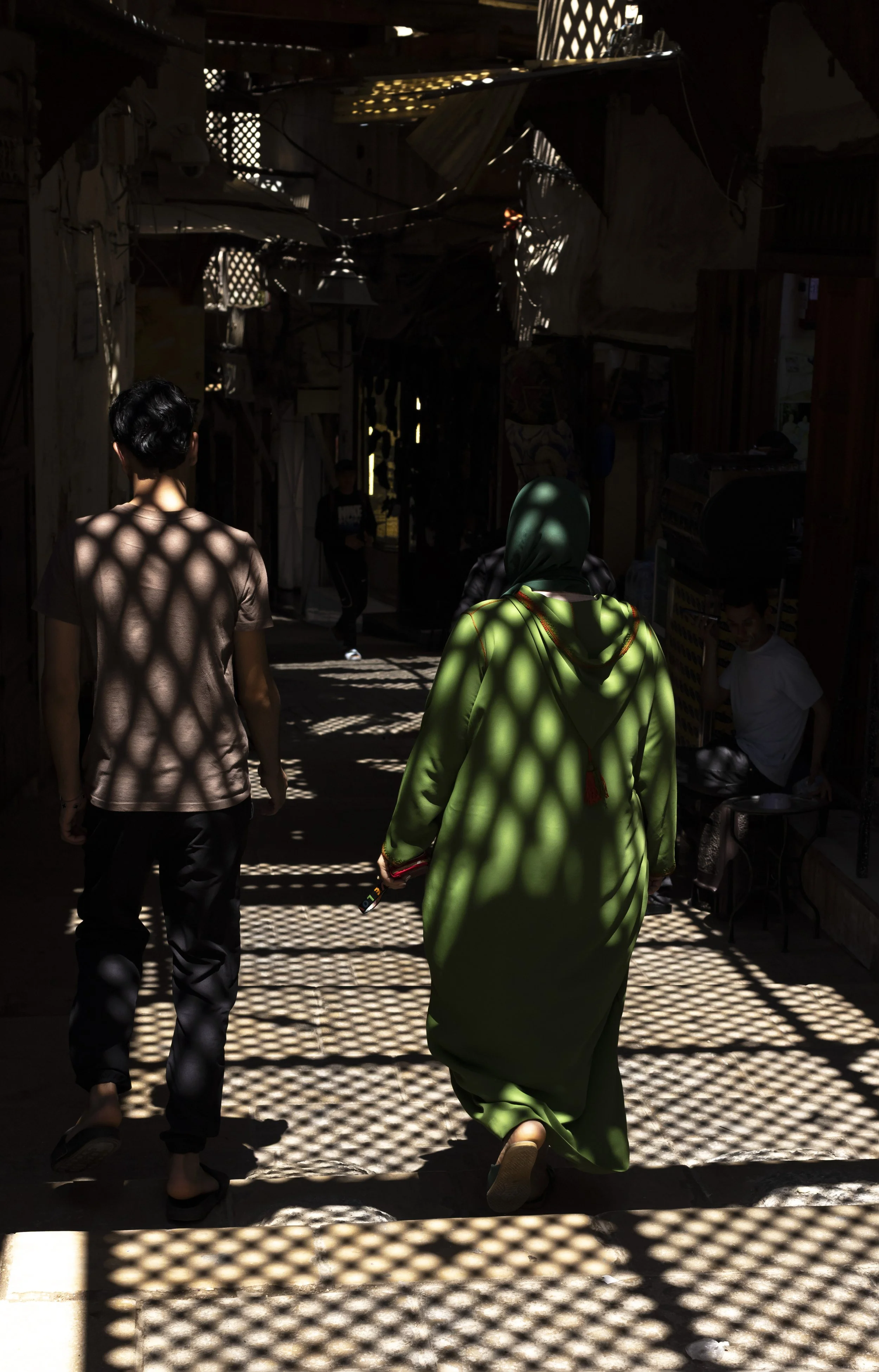 Série photo de Maria Eugenia Arbañil à Fès au Maroc durant un stage photo entre street et photographie documentaire, organisé par Préludes Photo