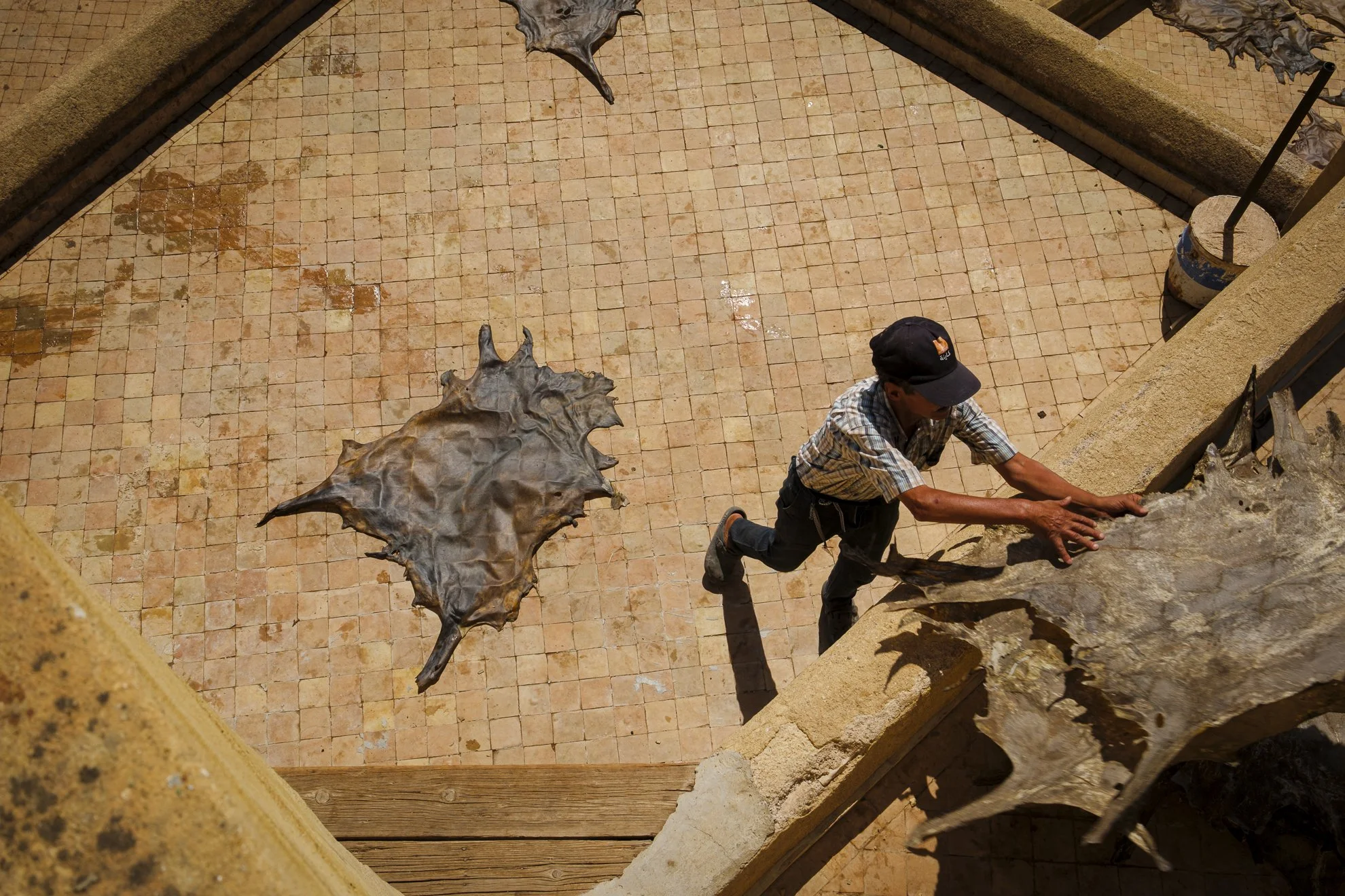 Série photo documentaire de la tannerie de Chouara à Fès