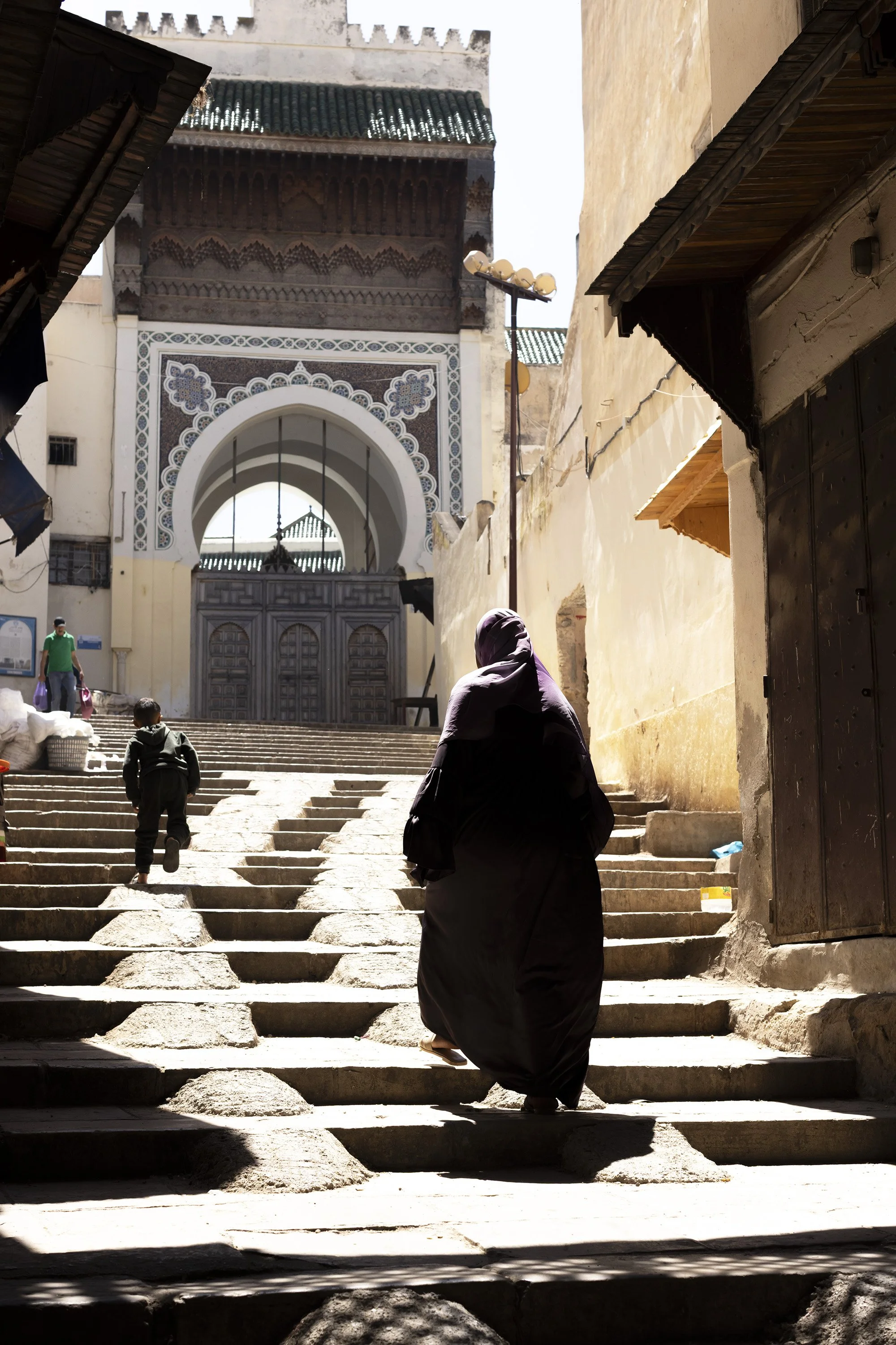 Série photo de Maria Eugenia Arbañil à Fès au Maroc durant un stage photo entre street et photographie documentaire, organisé par Préludes Photo