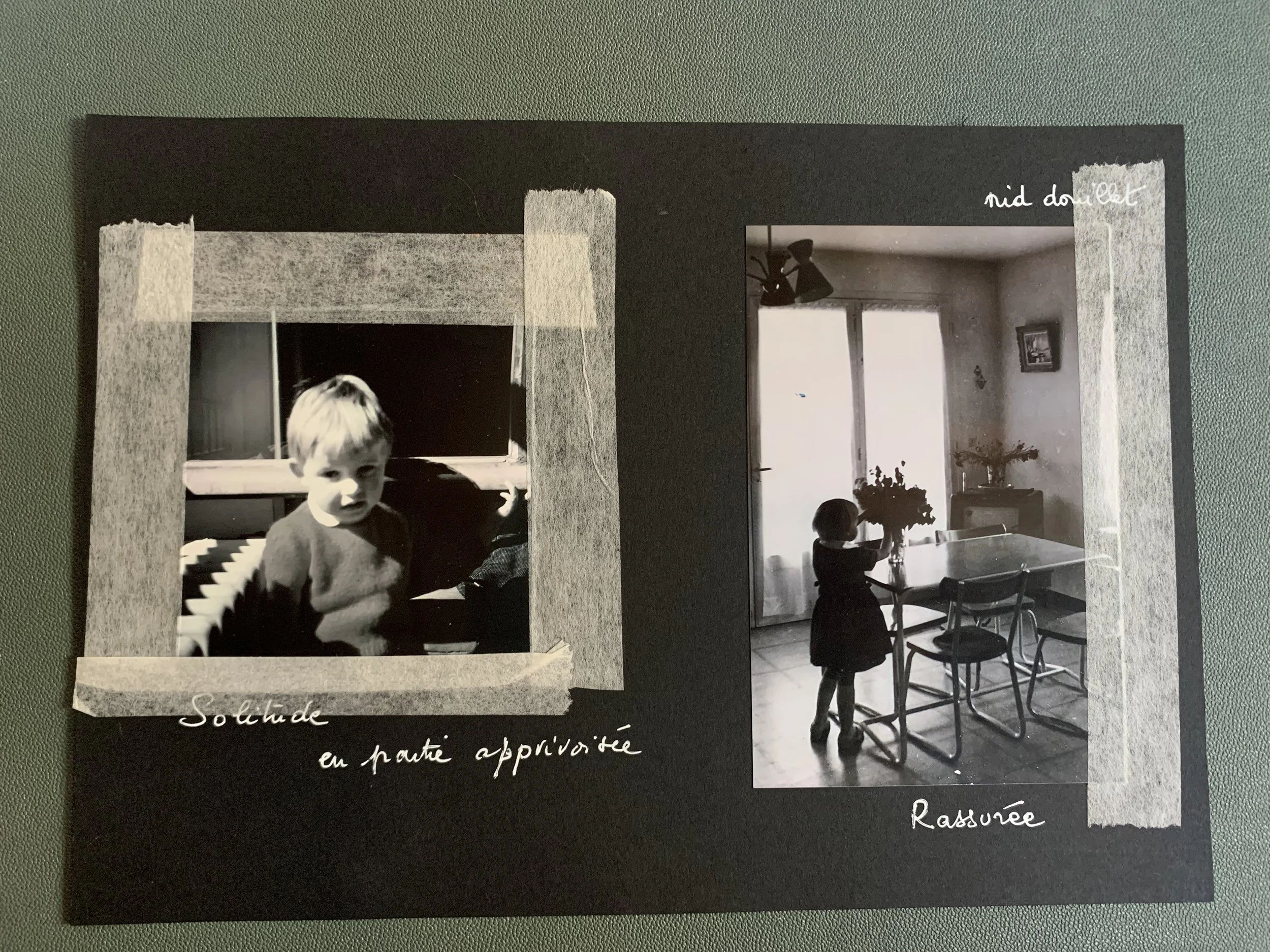 Projet photo de Nelly Mourier-Grenier autour de la mémoire et des archives familiales dans une formation photo en ligne documentaire autour de la narration et de la matérialité dans la photographie plastique.