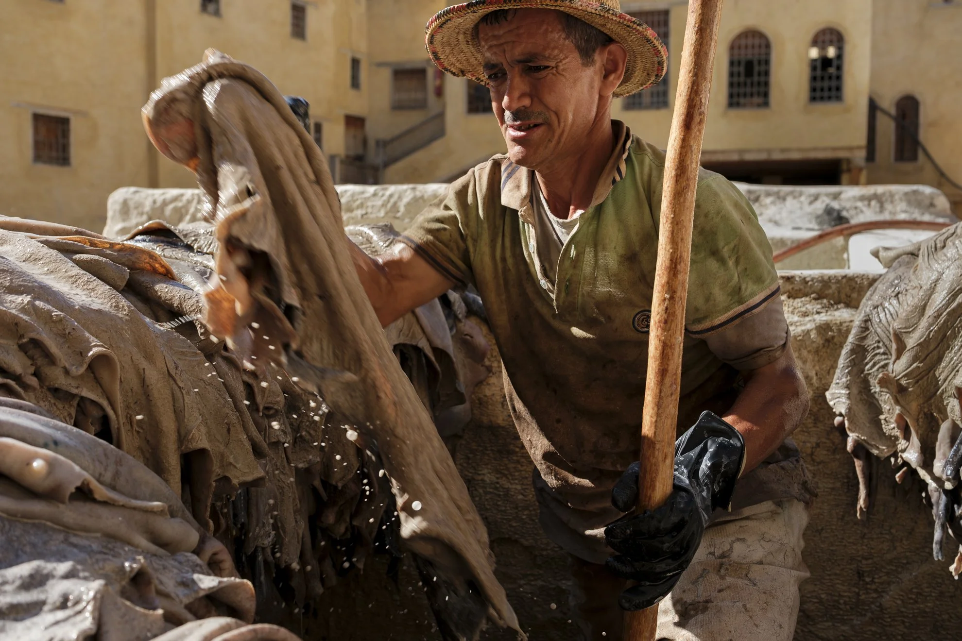 Série photo documentaire de la tannerie de Chouara à Fès