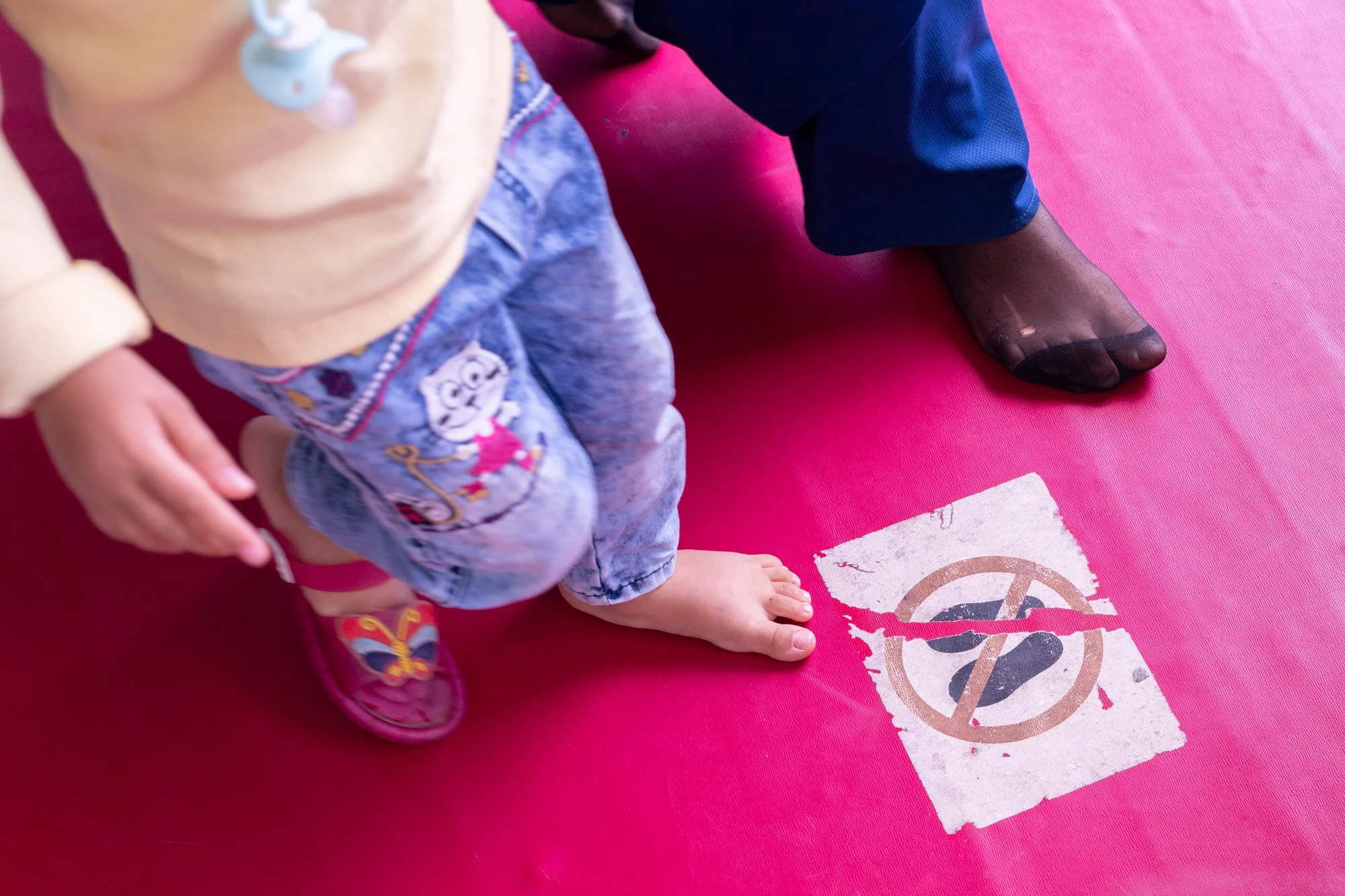 Série photo de Virginia Raoul sur les femmes à Istanbul. Série réalisée durant un voyage photo de Préludes, un workshop 100% dédié à la photo de rue et documentaire