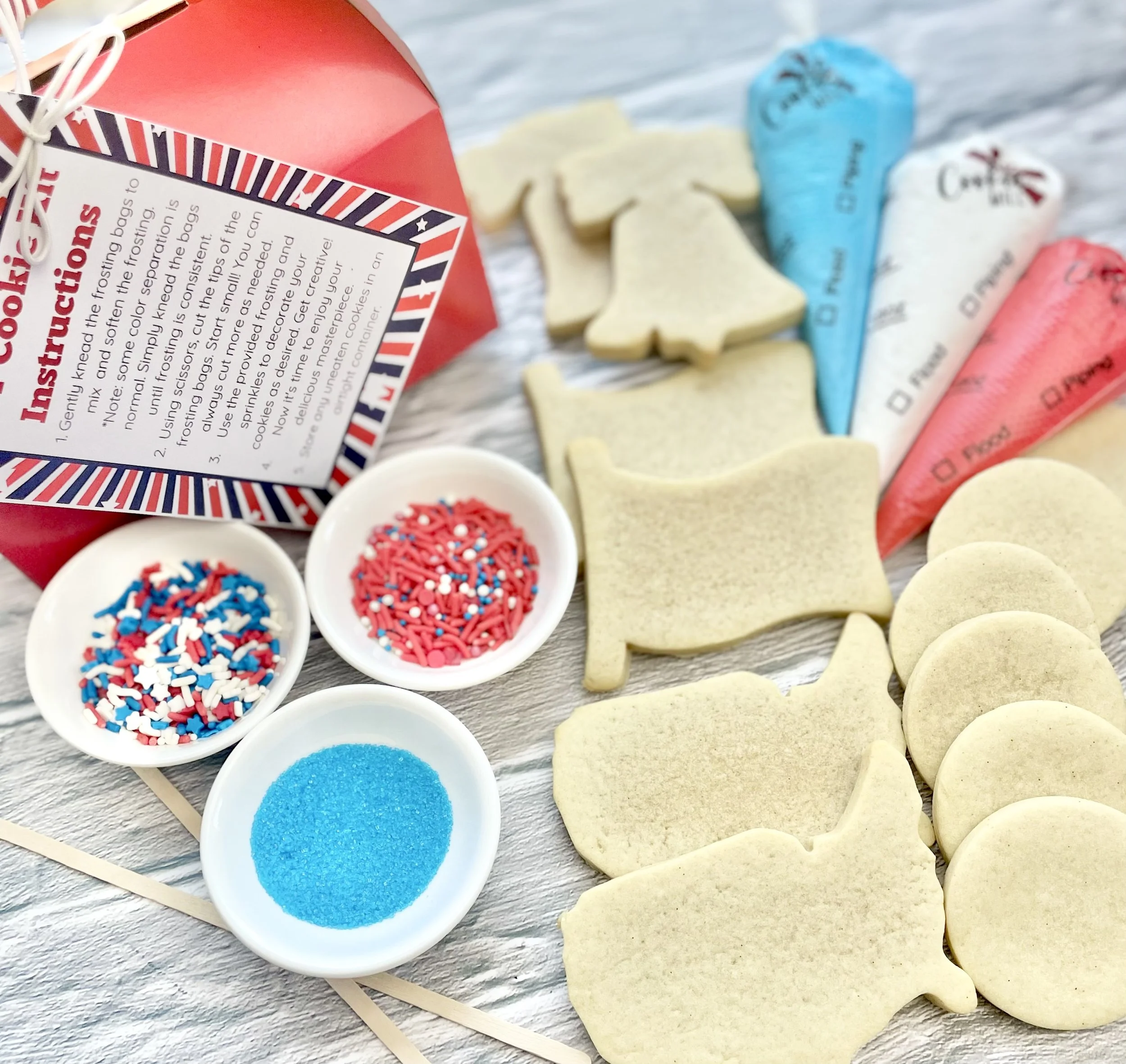 TEAM BUILDING  (Custom DIY Decorating Kits)