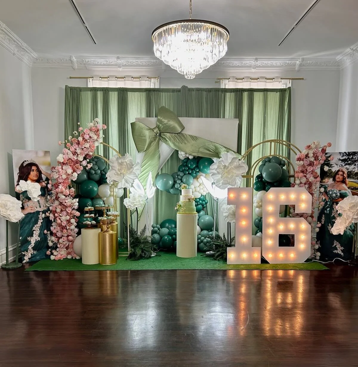 A sweet 16 done right. @adalinedecor nailed the decor.