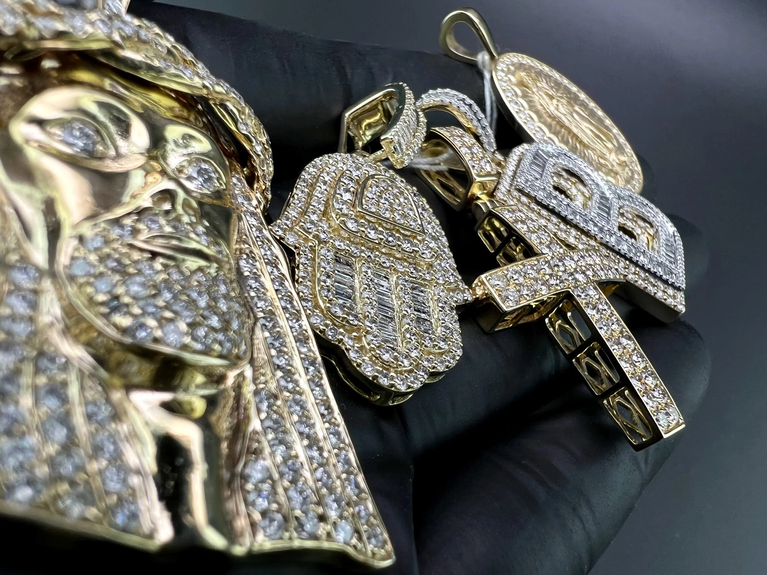 Custom Jewelry Chicago Jewelers Diamonds Jewelry High End Luxury