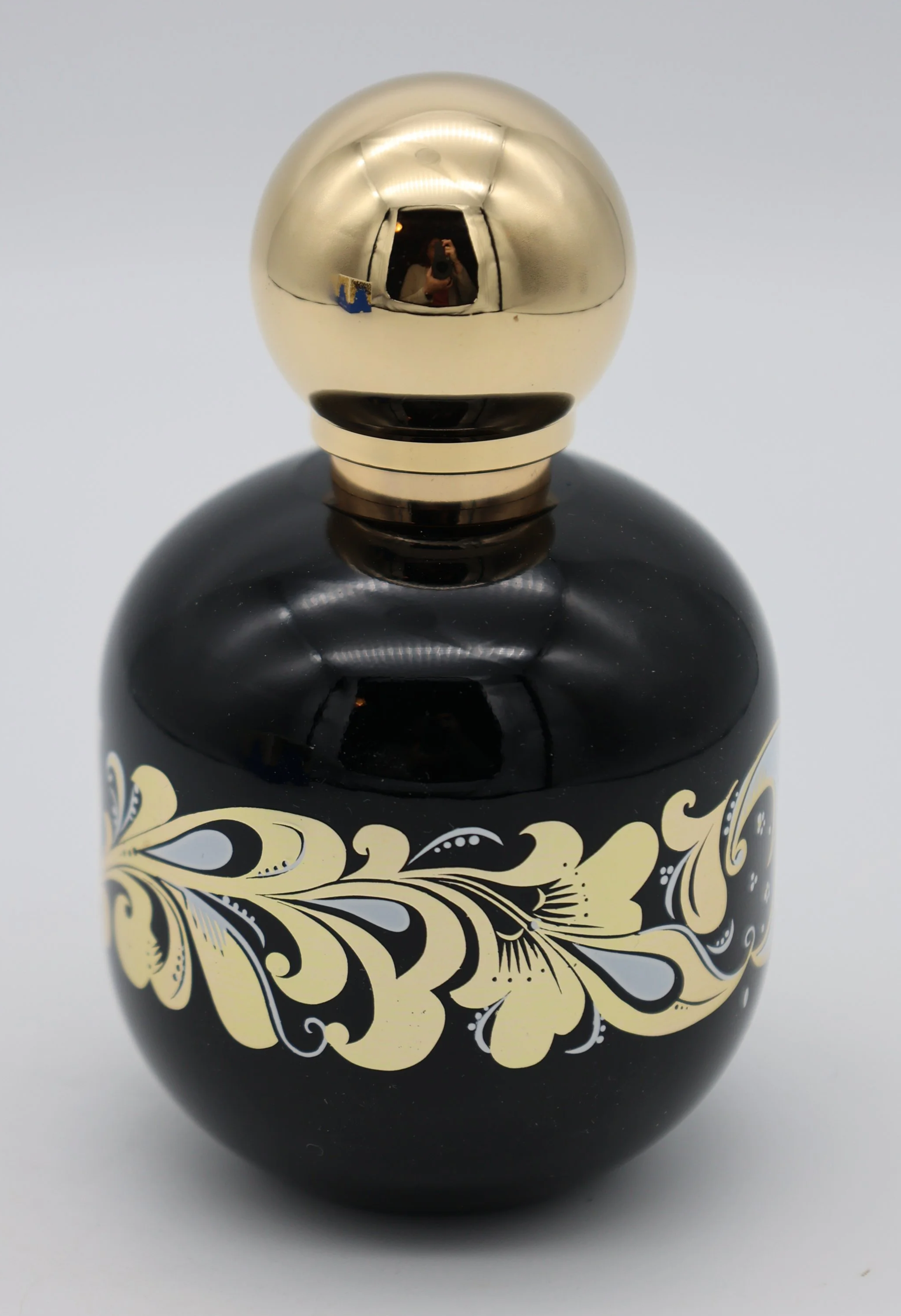 6S5A2317VagabondPrince_Enchantedforest_100ml_OpenedBox.png