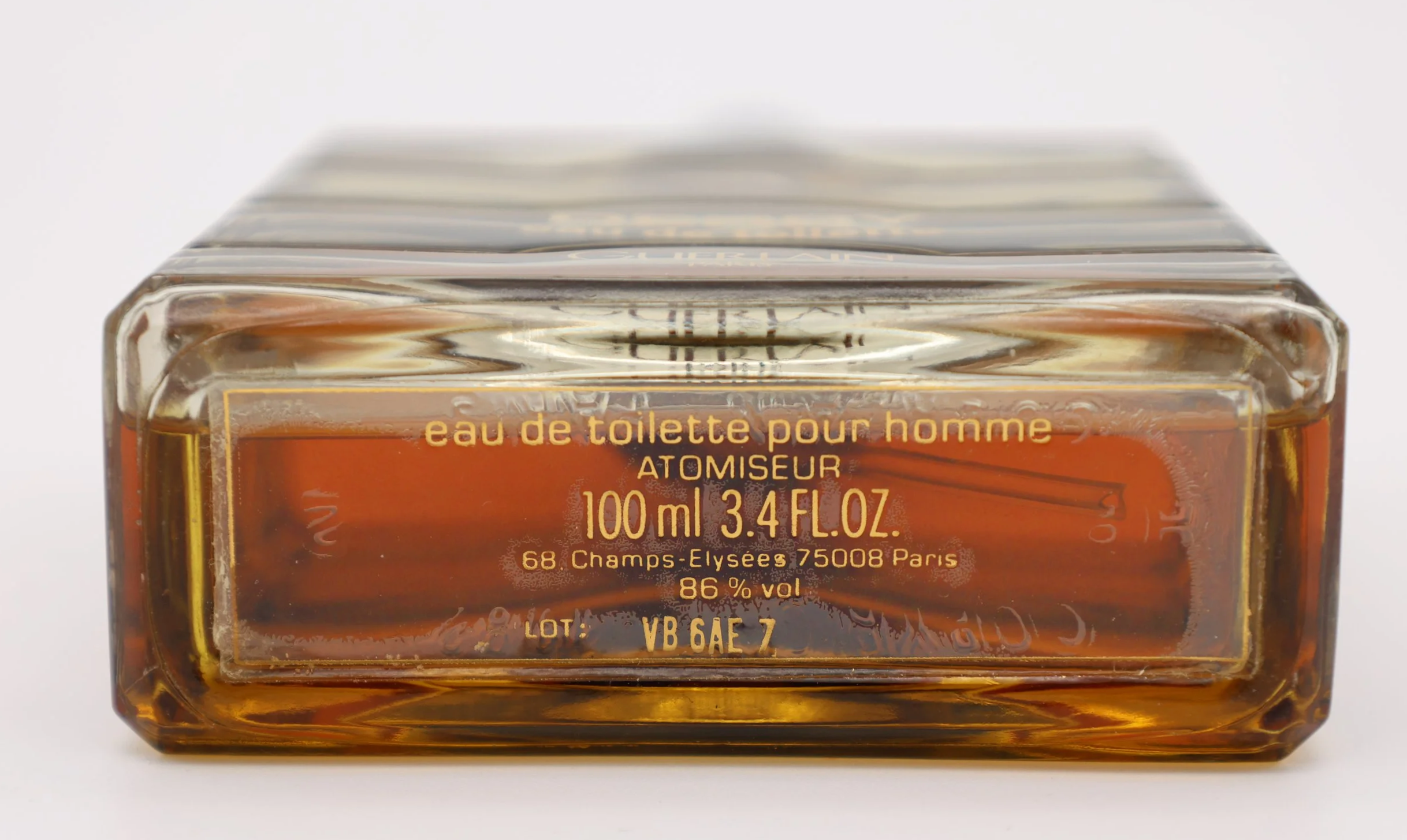6S5A3735Guerlain_Derby_100ml_partial.png