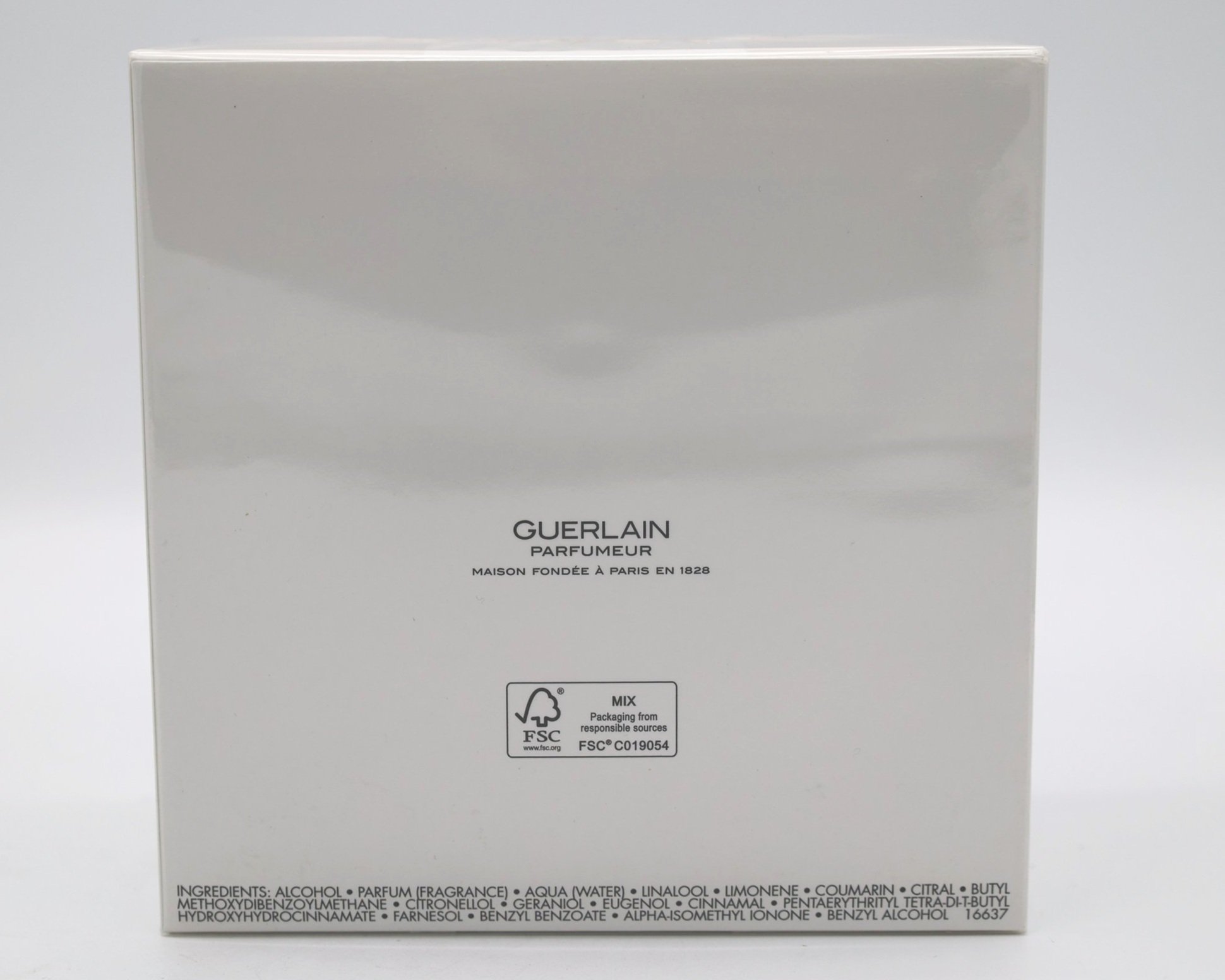 6S5A2259Guerlain_Jicky_30ml_Website.jpg